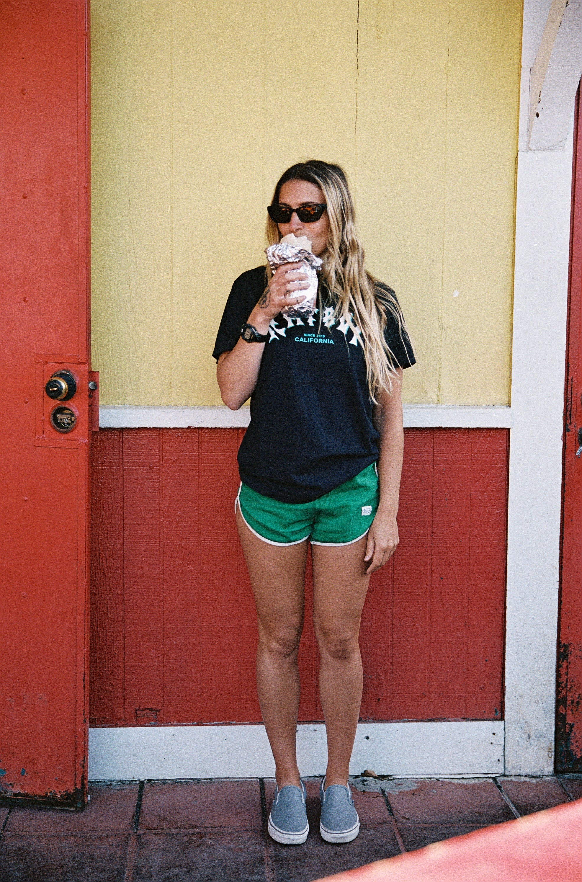 Rat Boi - Surf Logo T-Shirt - Onyx -