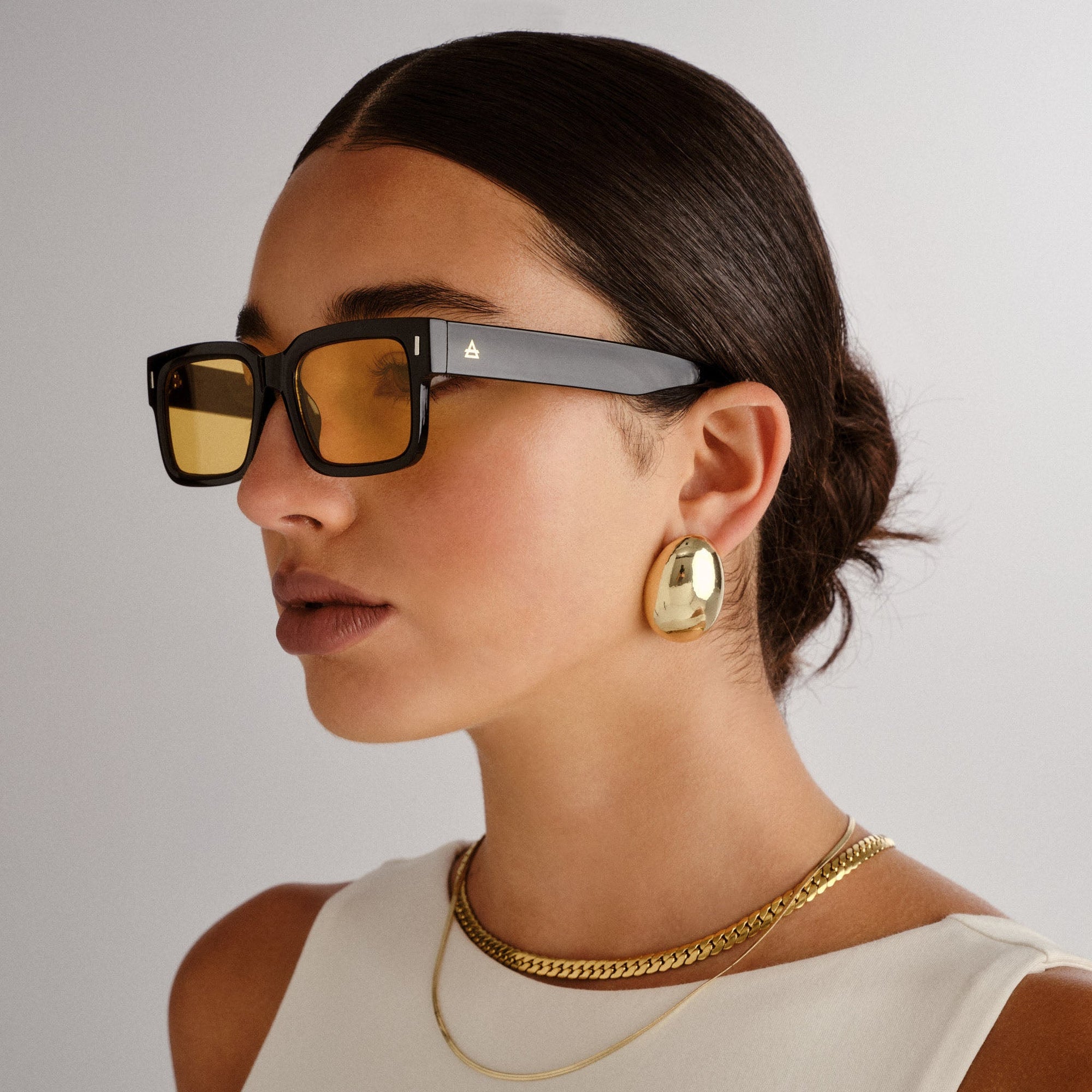 Aire - Castor Sunglasses - Black -