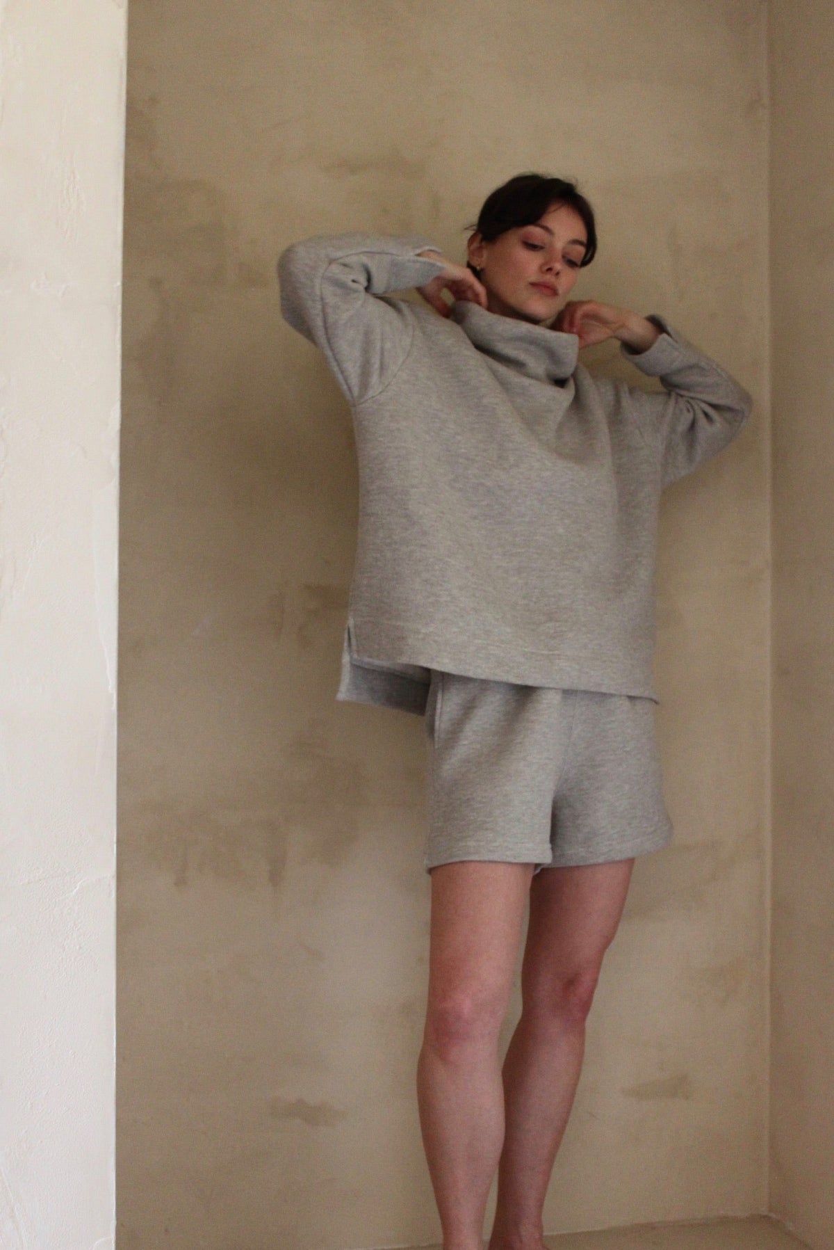 NA NIN - Donovan Fleece Sweatshort - Cinder Grey -
