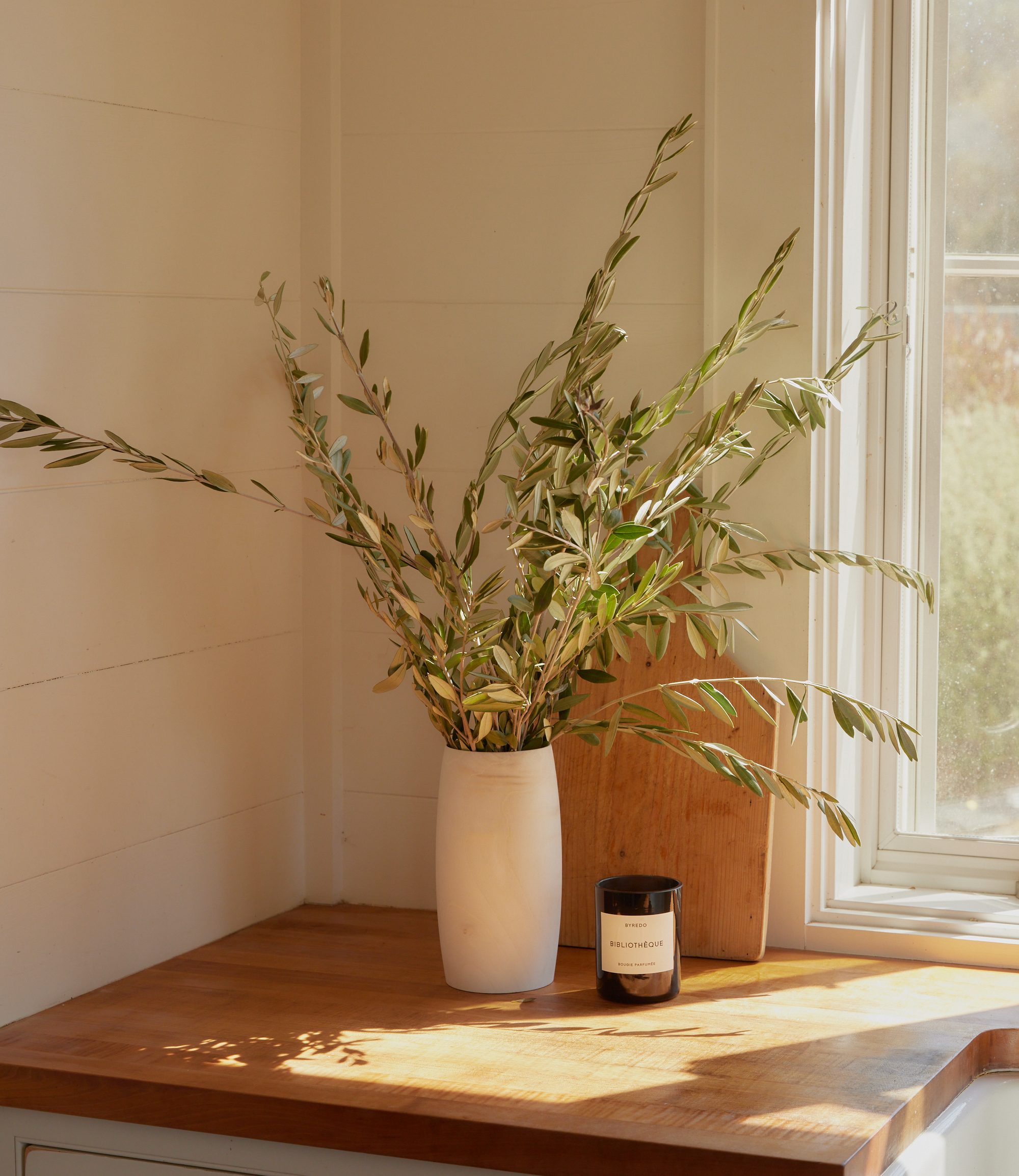Kayu - Ansel Handcrafted Wood Vase -