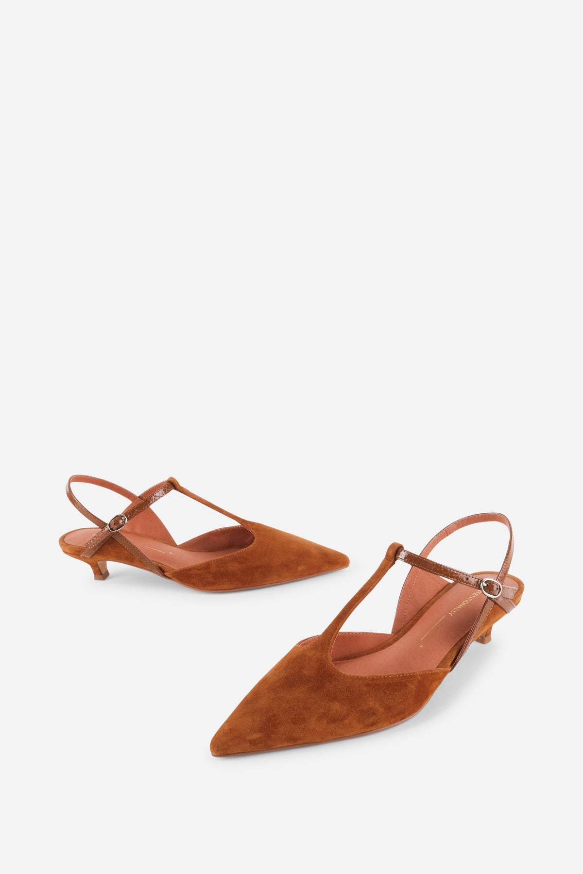 Intentionally Blank - Bbgirl Kitten Heel Pump -