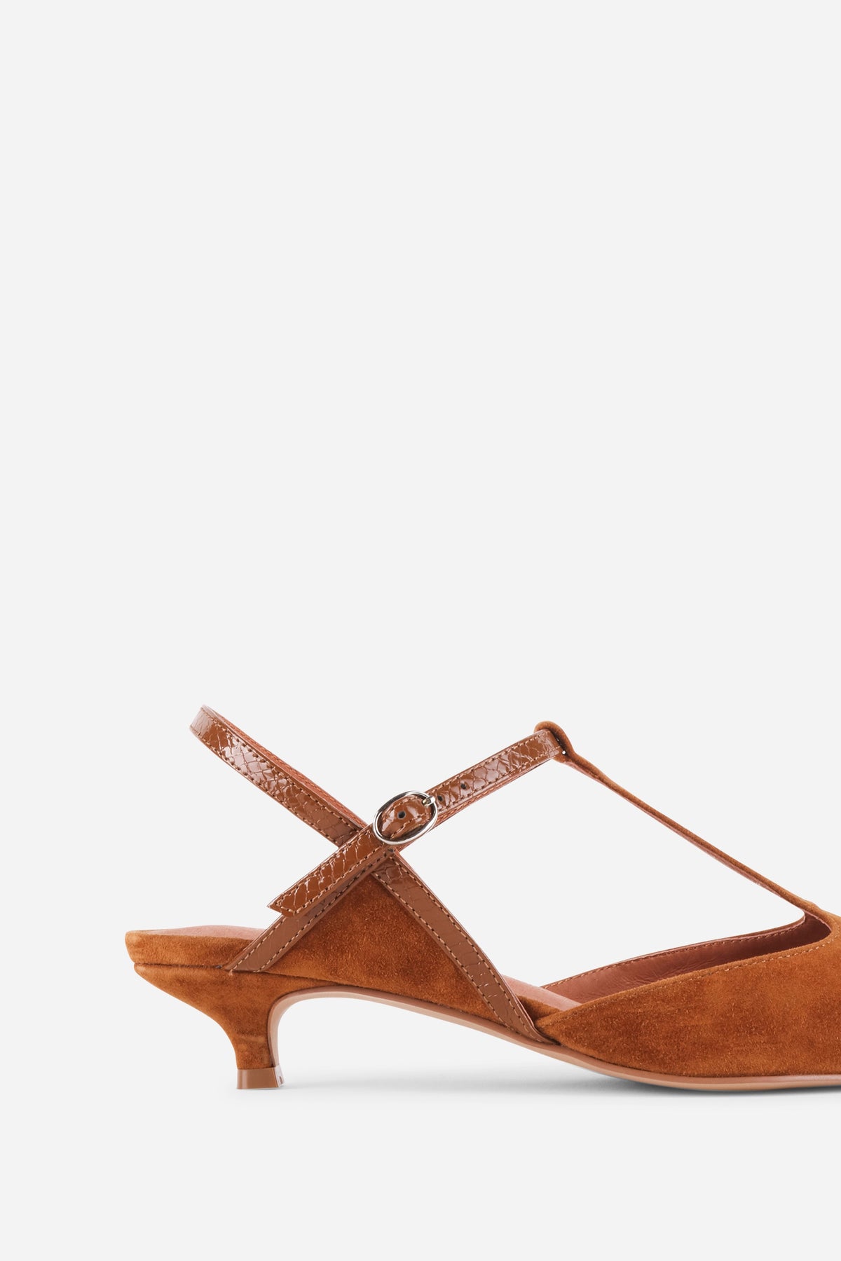 Intentionally Blank - Bbgirl Kitten Heel Pump -
