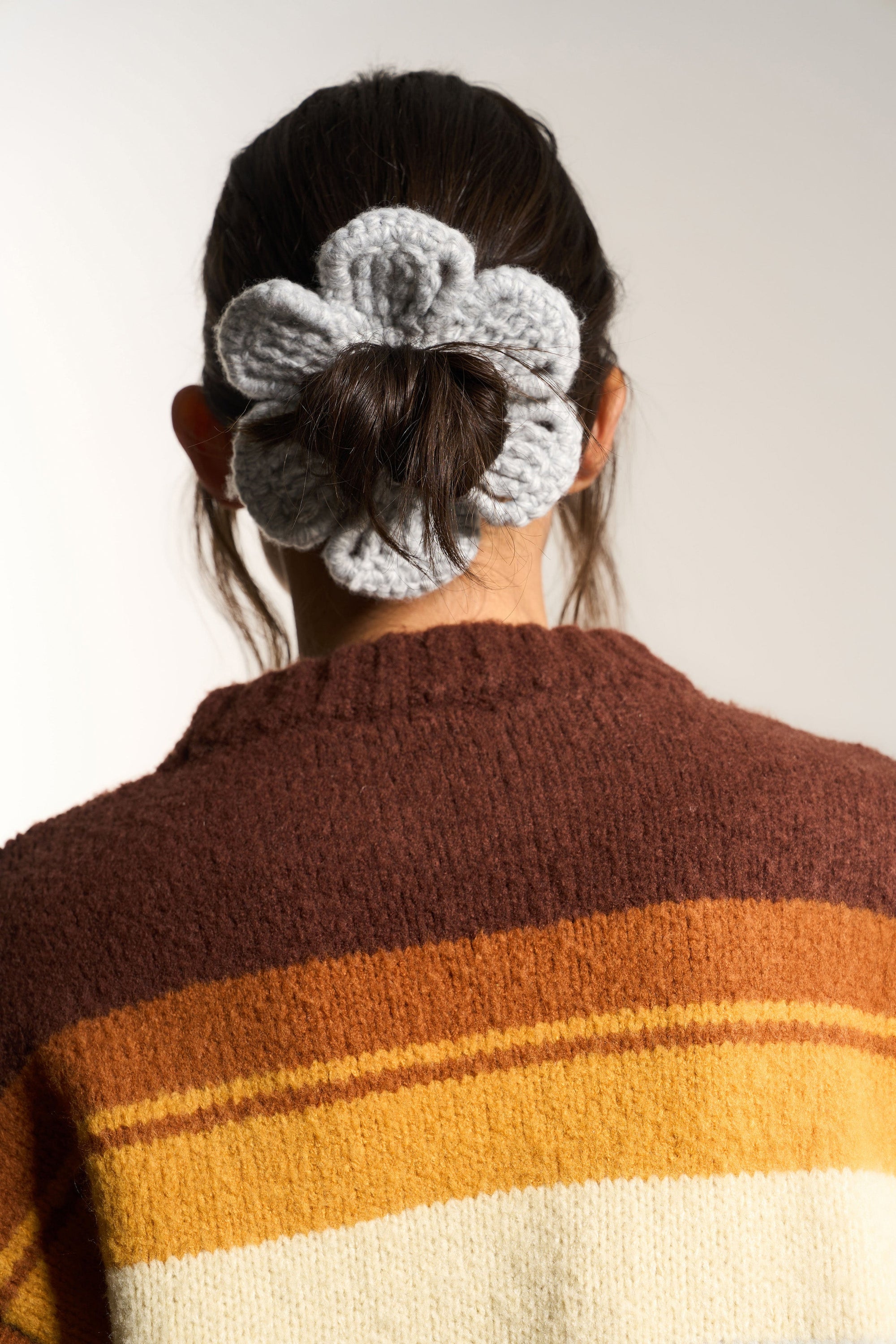 Callahan Knitwear - Bloom Handknitted Scrunchie - Heather Grey -