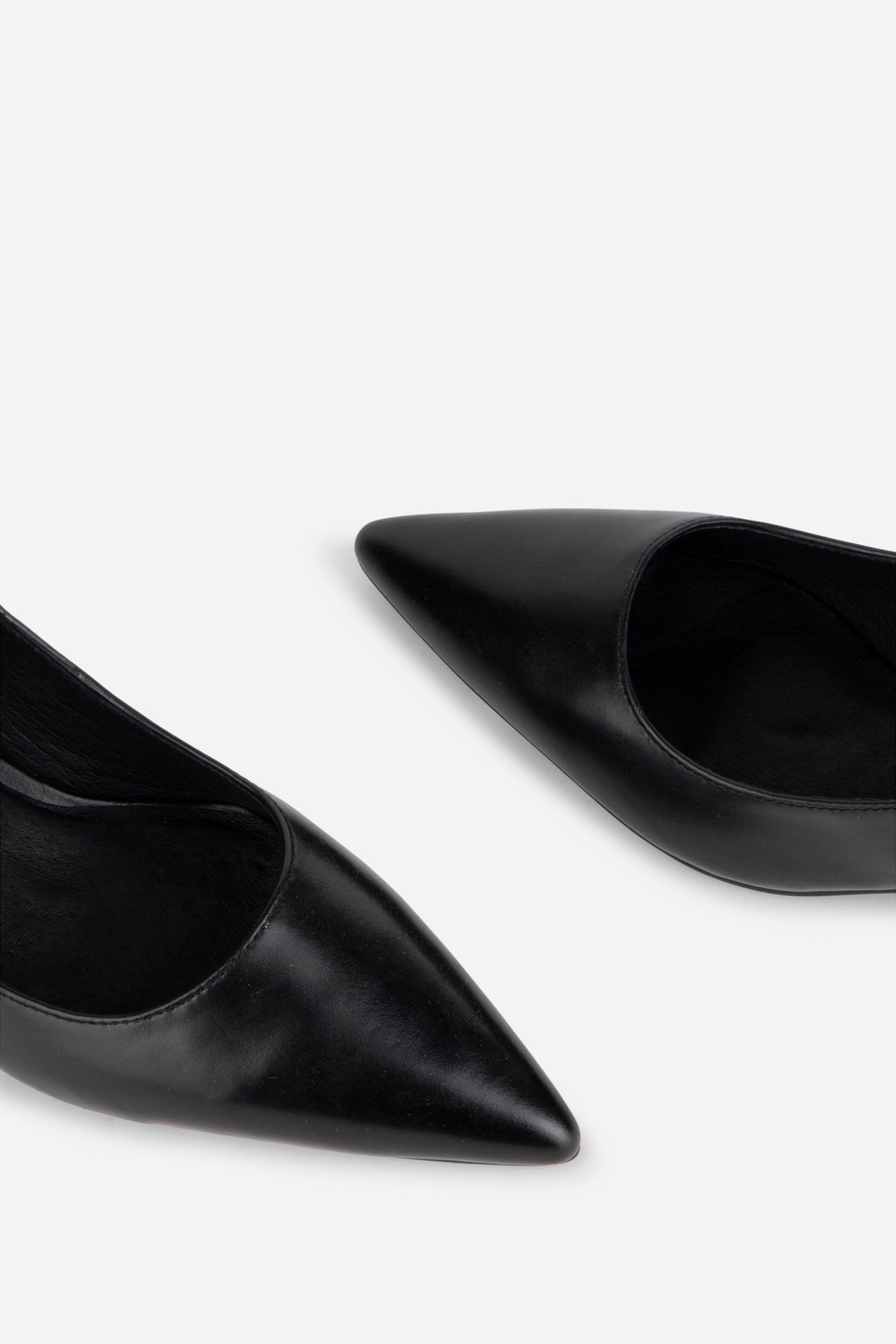 Intentionally Blank - Bond Leather Mary Jane Heel -