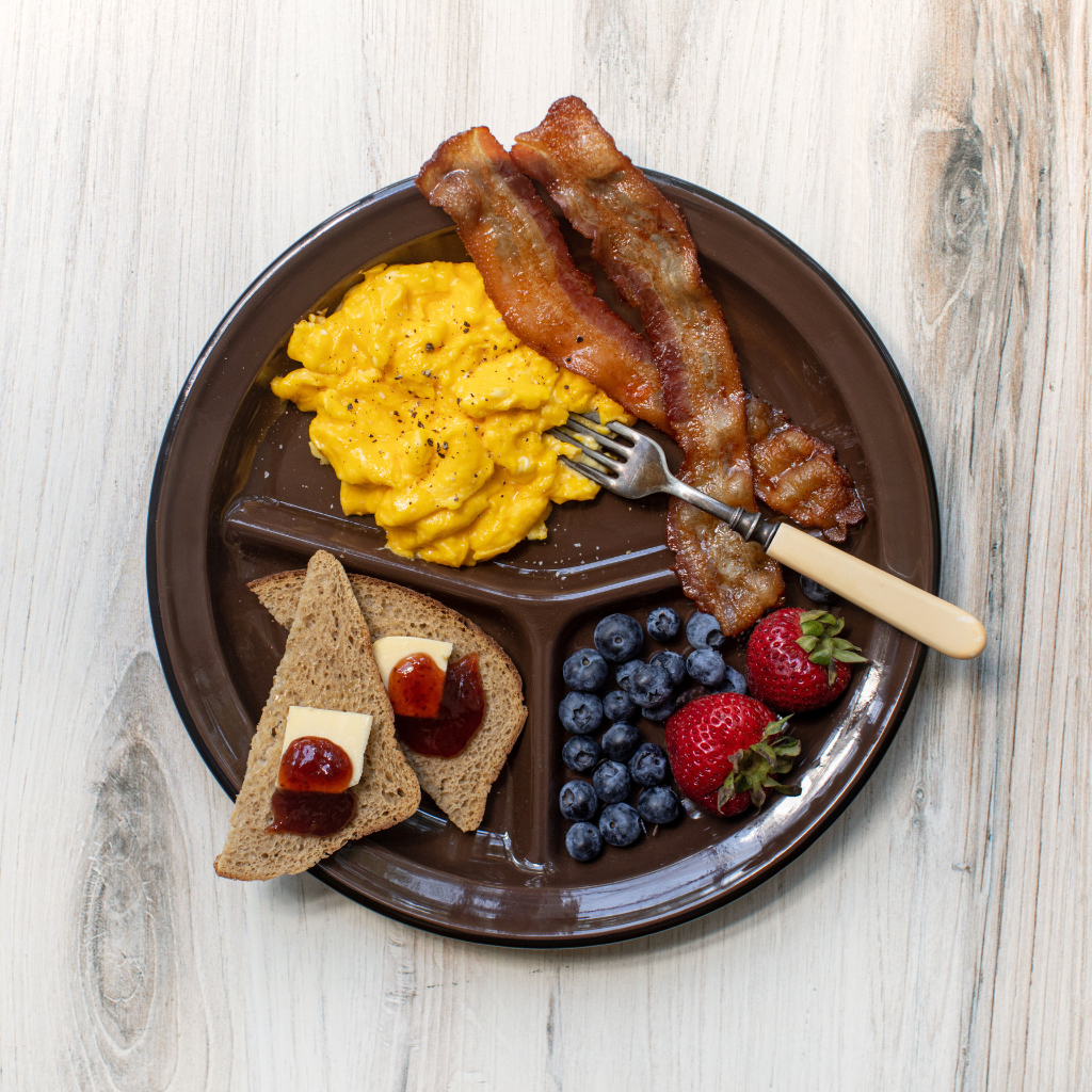 Crow Canyon Home - Camp Wandawega x CCH Divided Camp Plate, Set of 2, Brown with Black Rim -