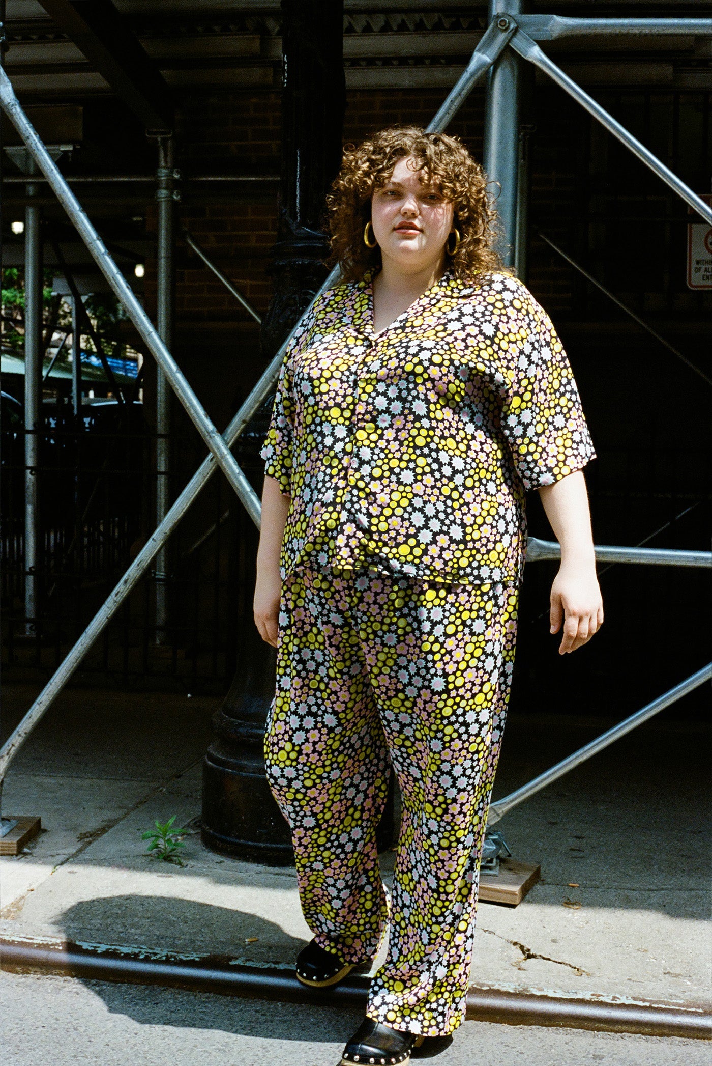 WRAY - Sol Straight Leg Pant - Pop Rocks Floral -