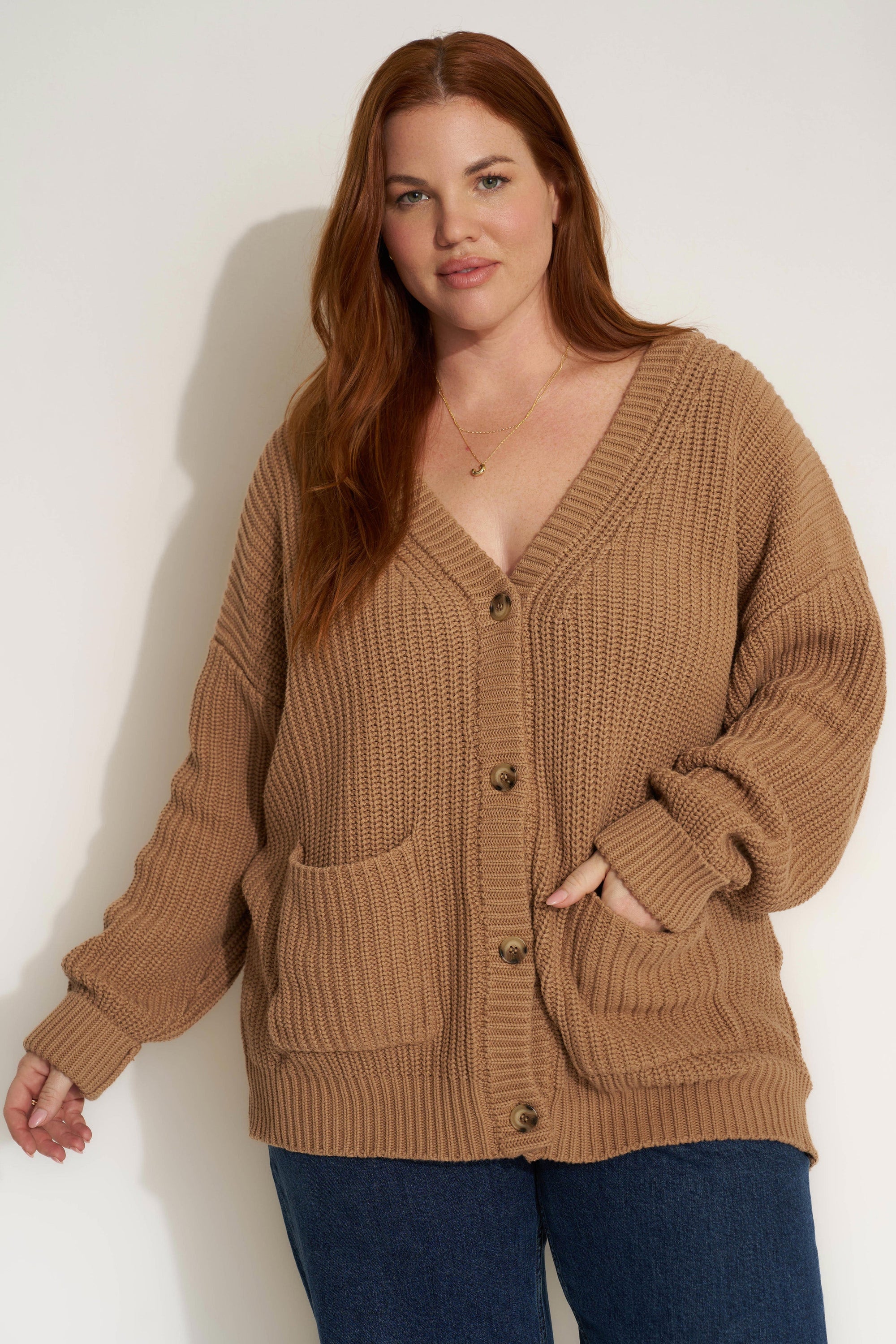 Callahan Knitwear - The Cardigan - Camel -