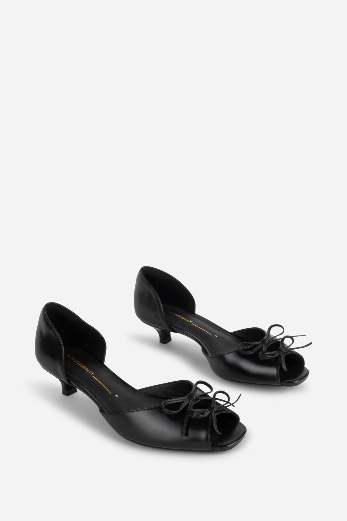 Intentionally Blank - Carol Peep Toe Kitten Heel - BLACK OILED LEATHER