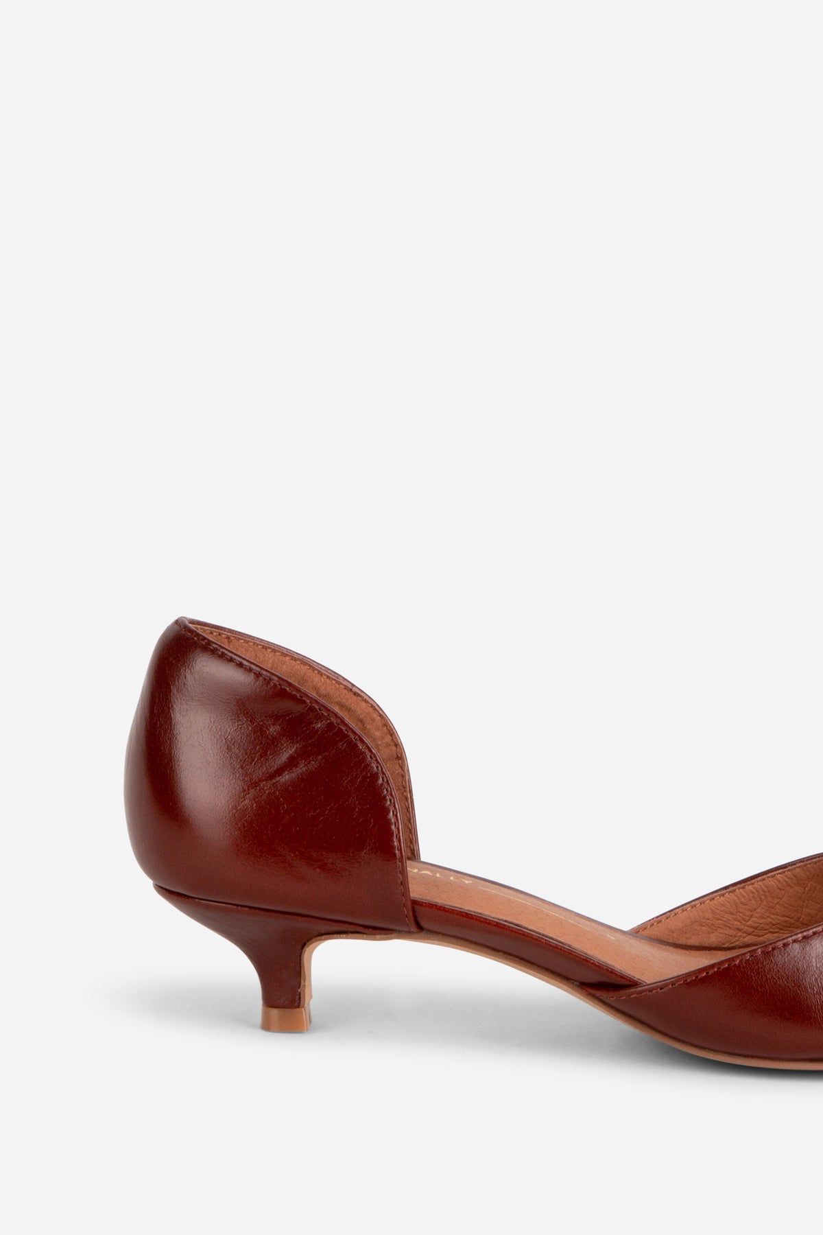 Intentionally Blank - Carol Peep Toe Kitten Heel -