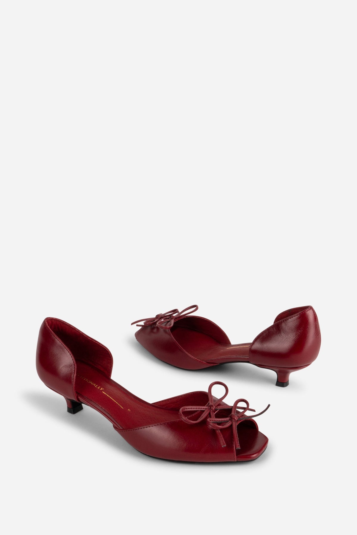 Intentionally Blank - Carol Peep Toe Kitten Heel -
