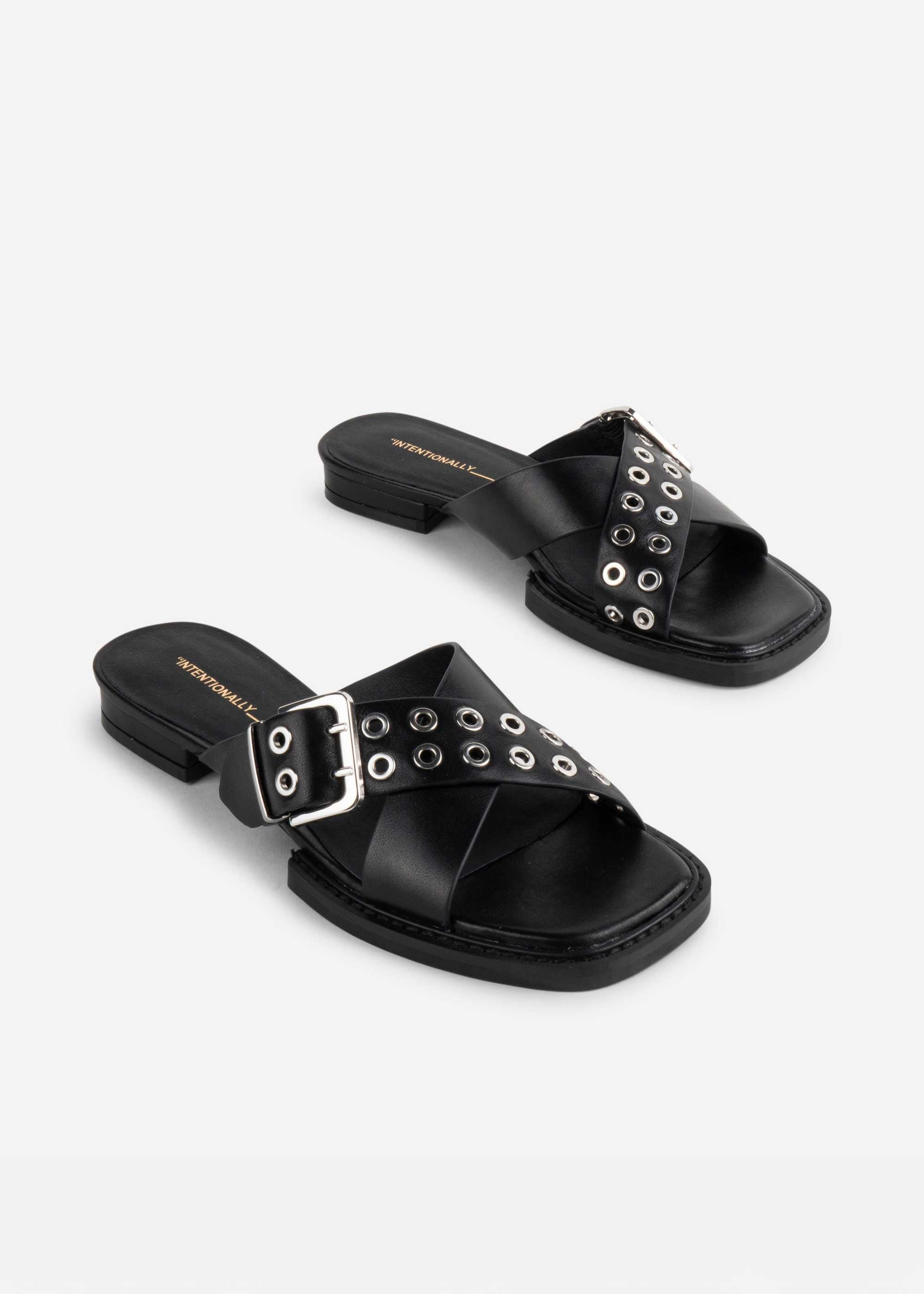 Intentionally Blank - Clipz Leather Sandal -
