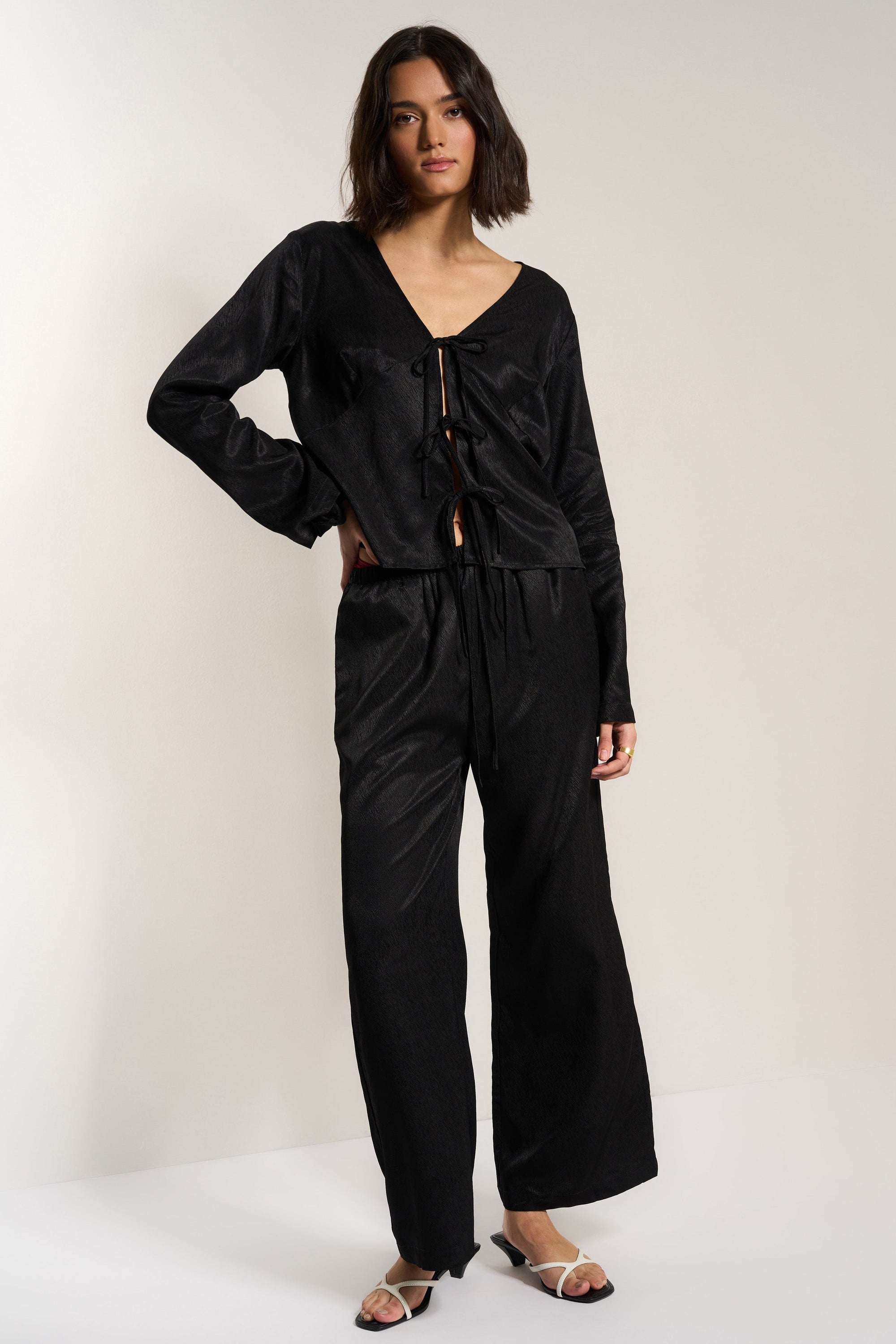 Be Idle - Drawstring Pant - Black -