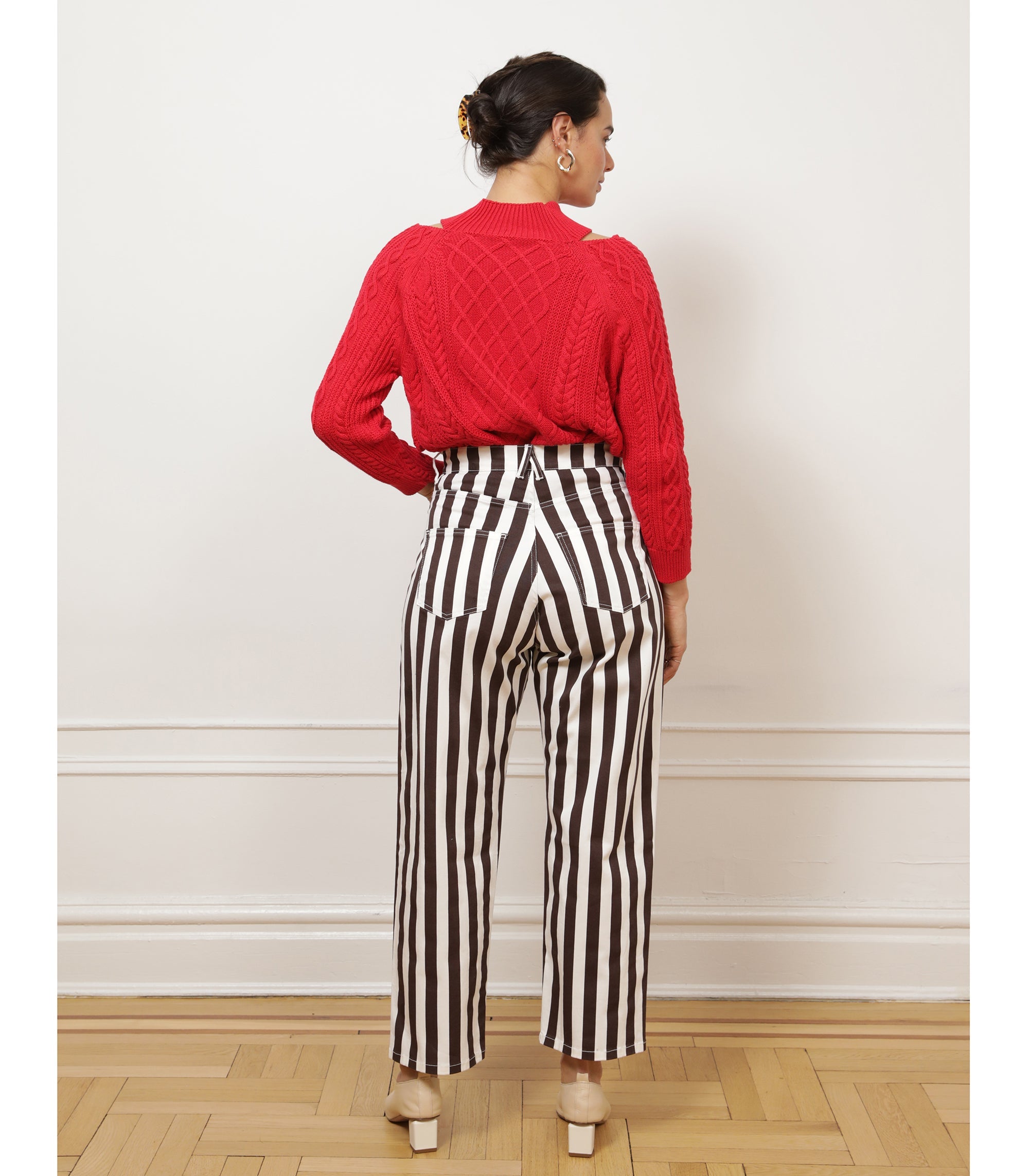 Loup - Amelia Barrel Trousers - Chestnut Stripe -