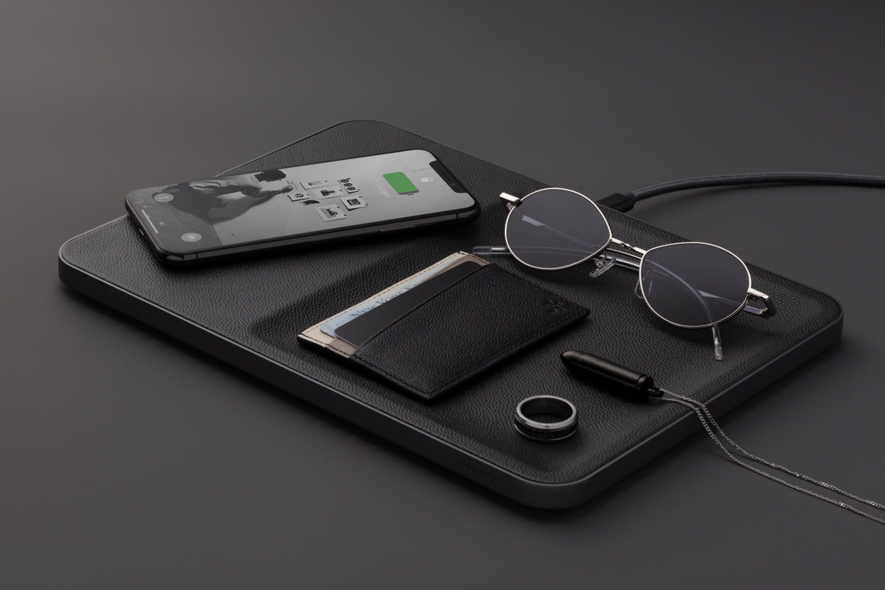 Courant - Catch 3 Classic Charging Tray - Ash -