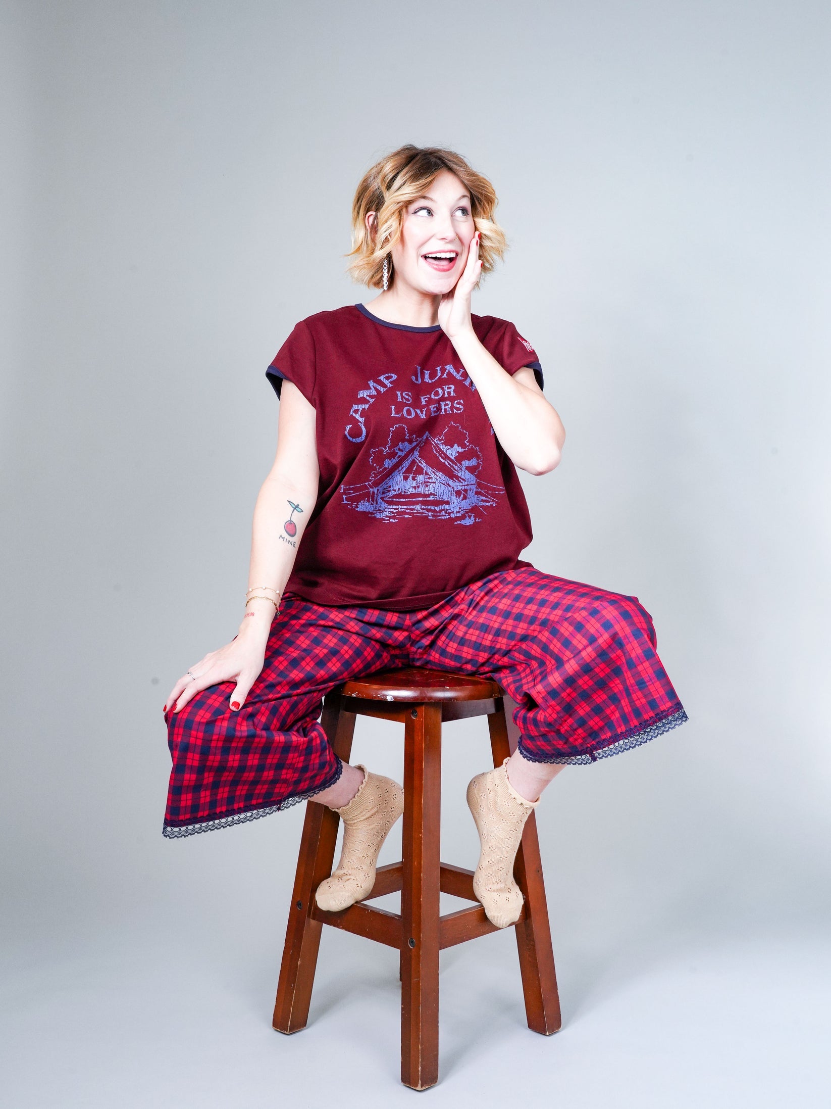 Elizabeth Bay - Lover Tee | Camp Uniform -