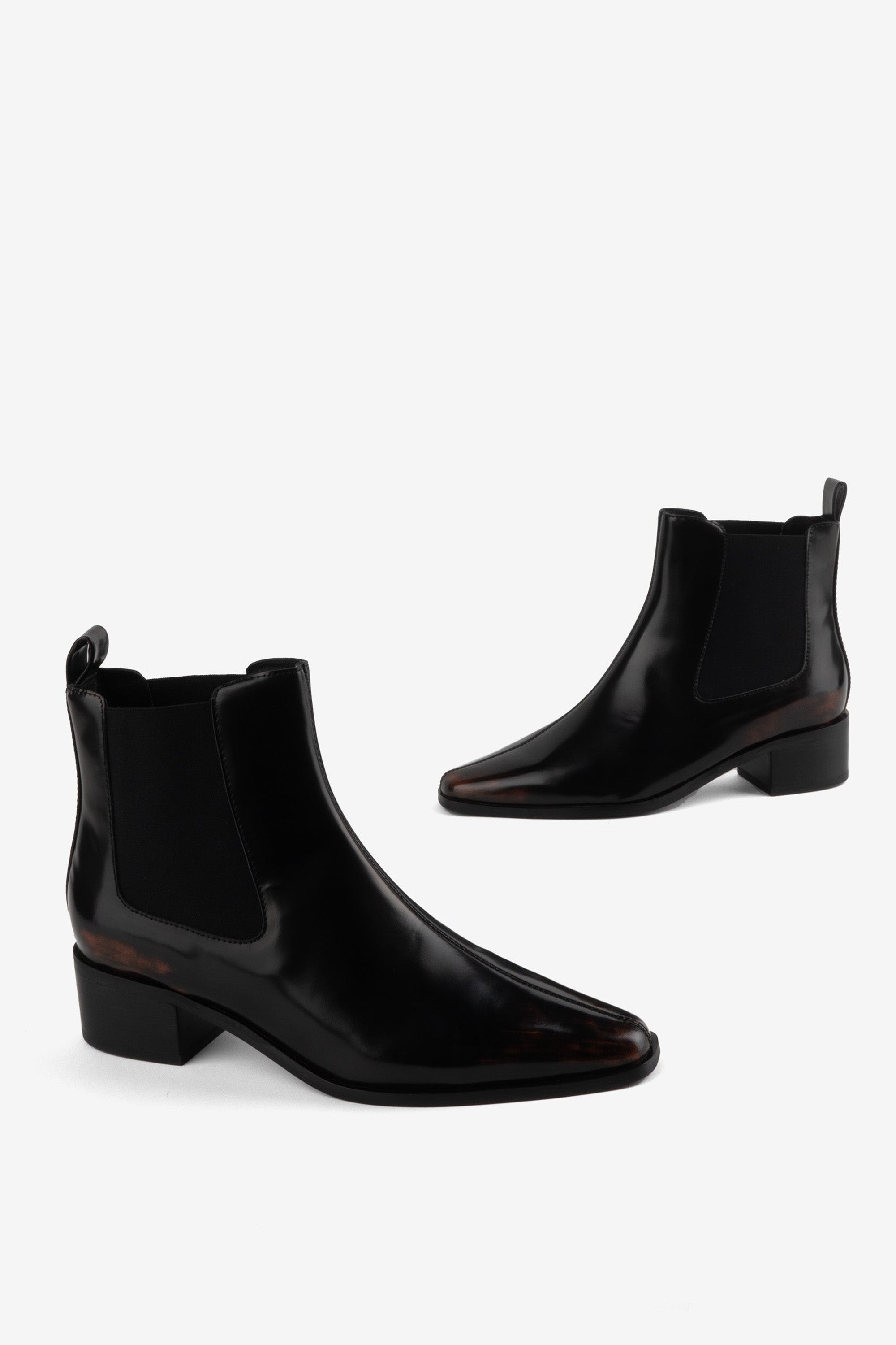 Intentionally Blank - Ratio Chelsea Boot - SIENNA COMBO BOX LEATHER