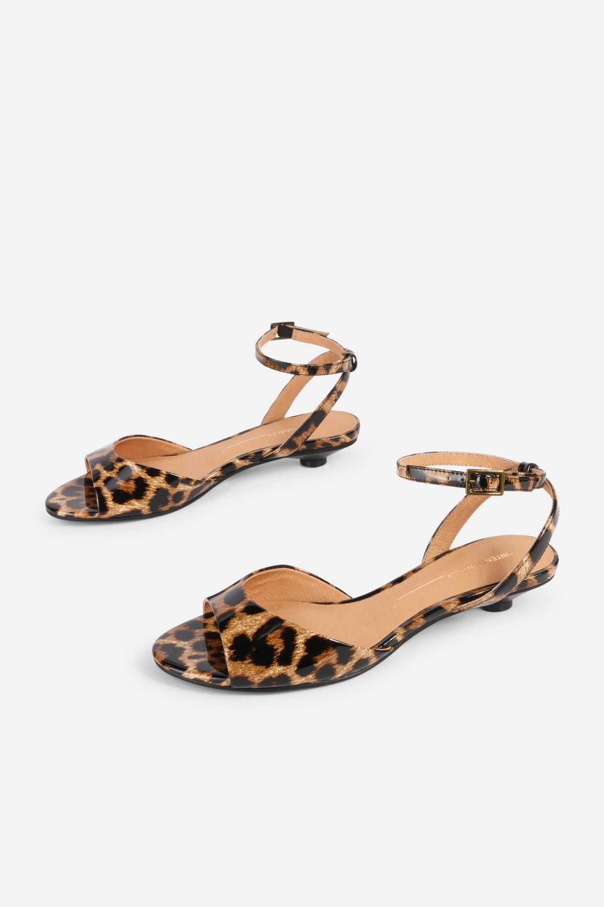 Intentionally Blank - Echo Kitten Heel Sandal -