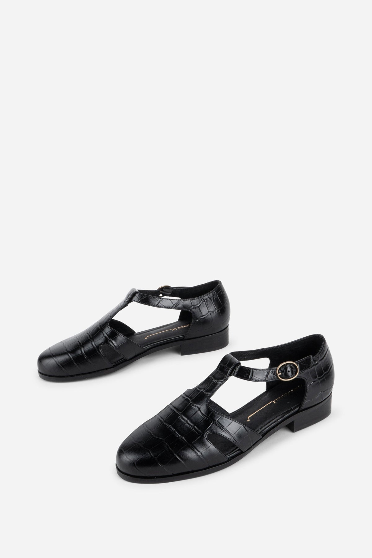 Intentionally Blank - Eureka Fisherman Flat - BLACK EMBOSSED LEATHER