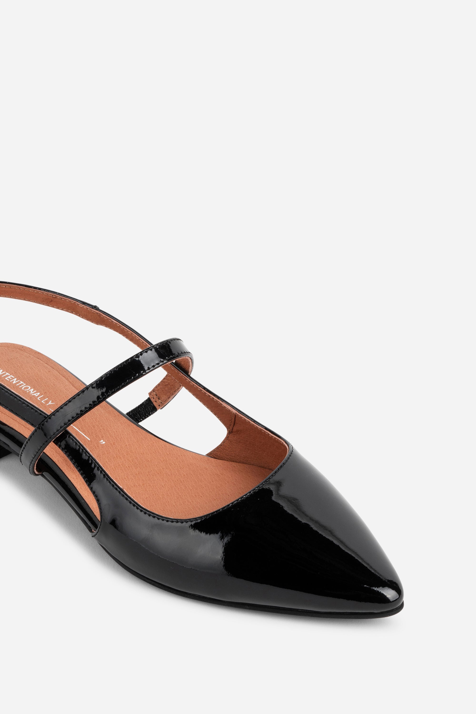 Felix Slingback Flat