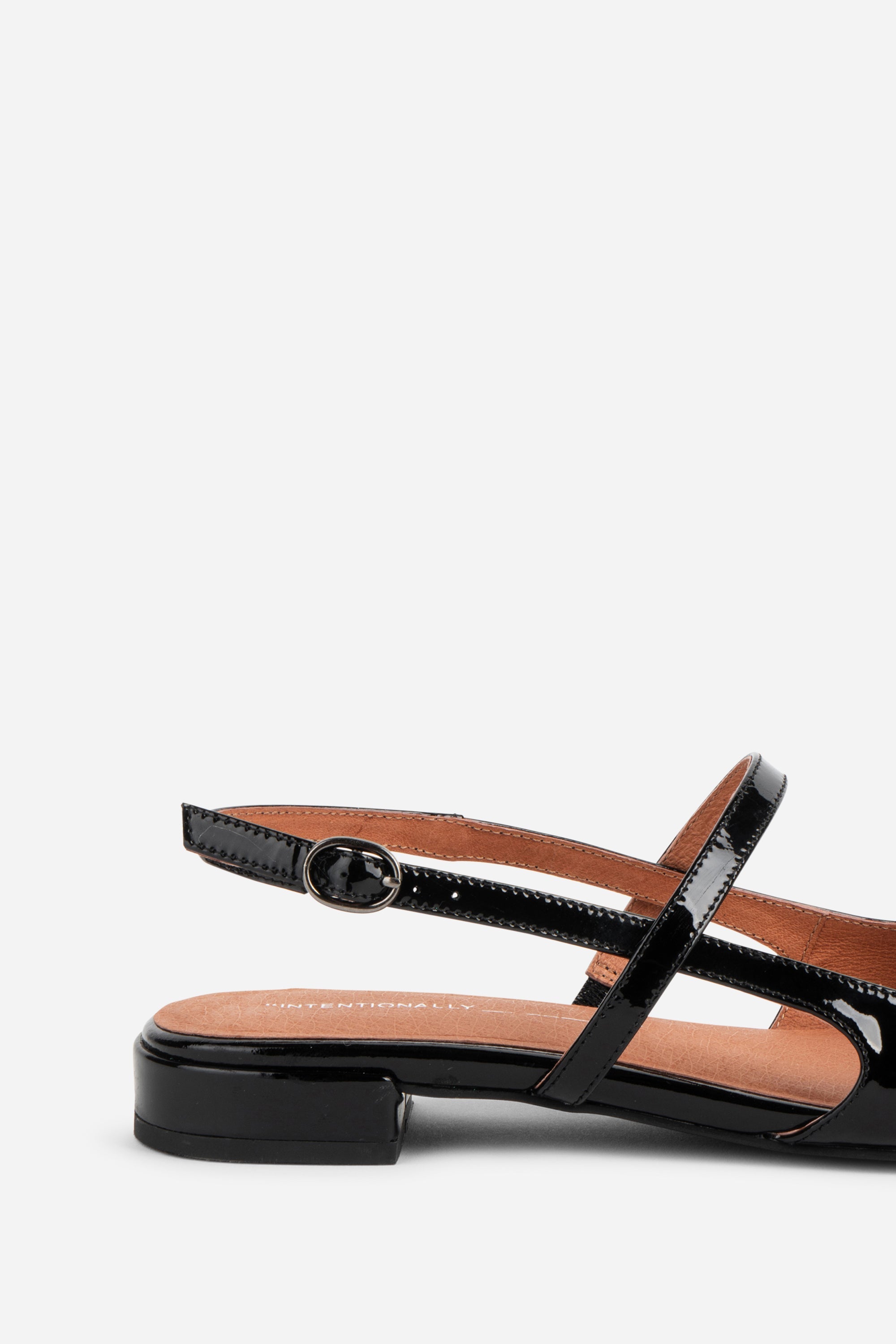 Felix Slingback Flat