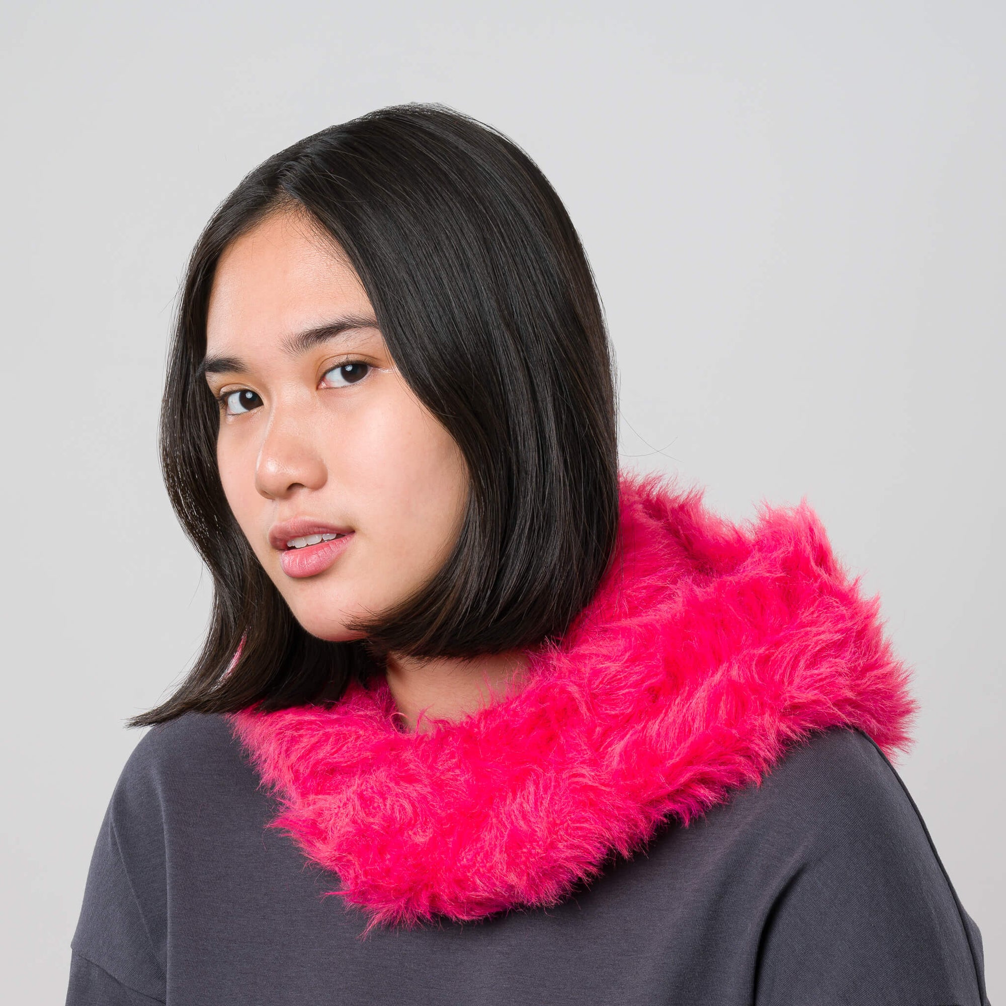 Verloop - Faux Fur Knit Hood -