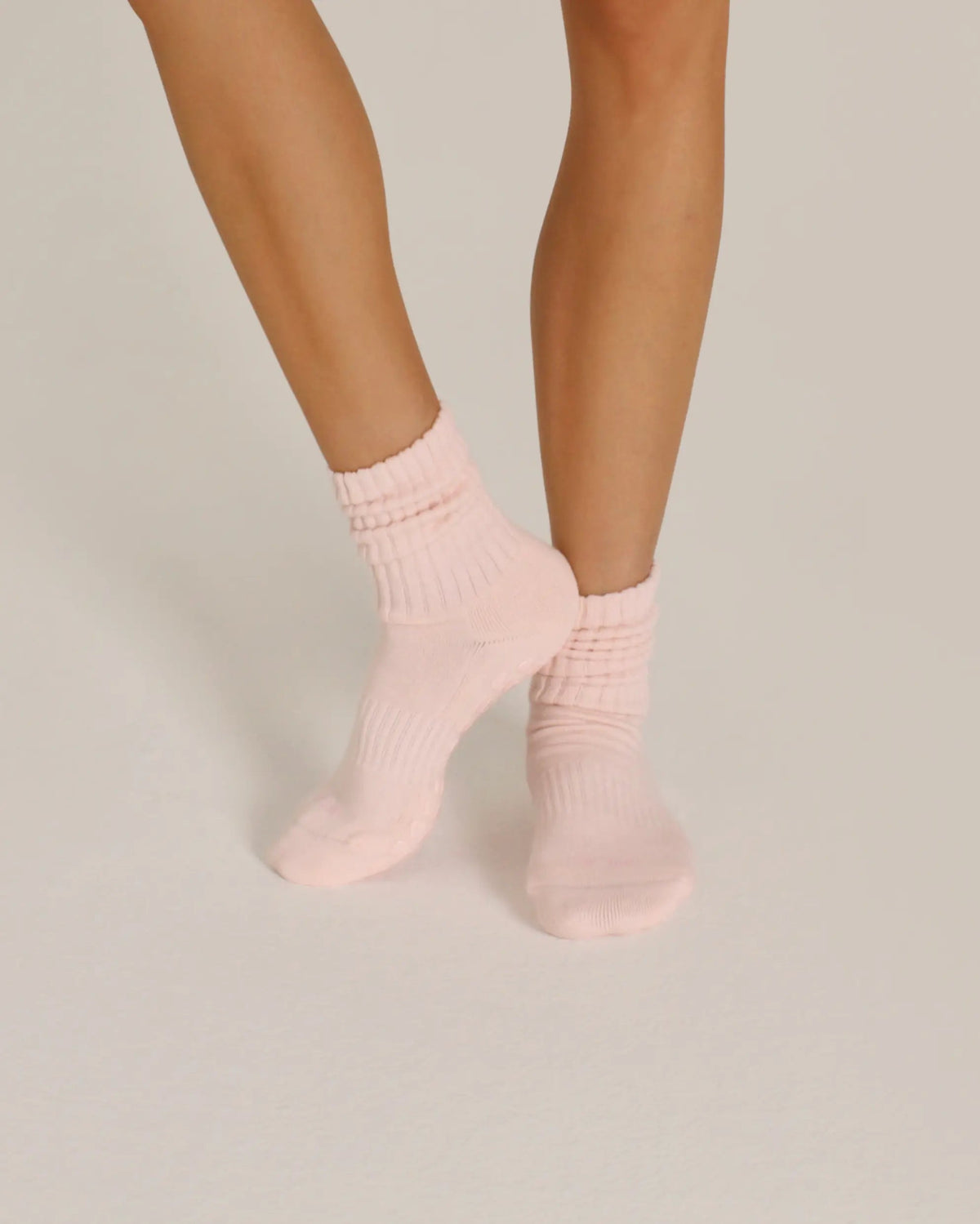 Fraise - The Slouch Sock Duo -