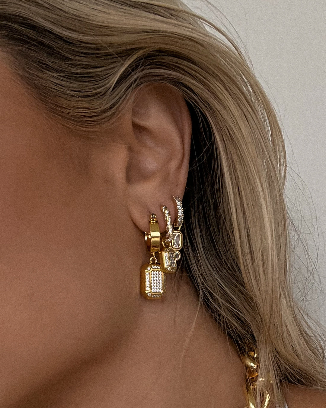 Luv Aj - Faceted Diamond Statement Hoops - Gold -