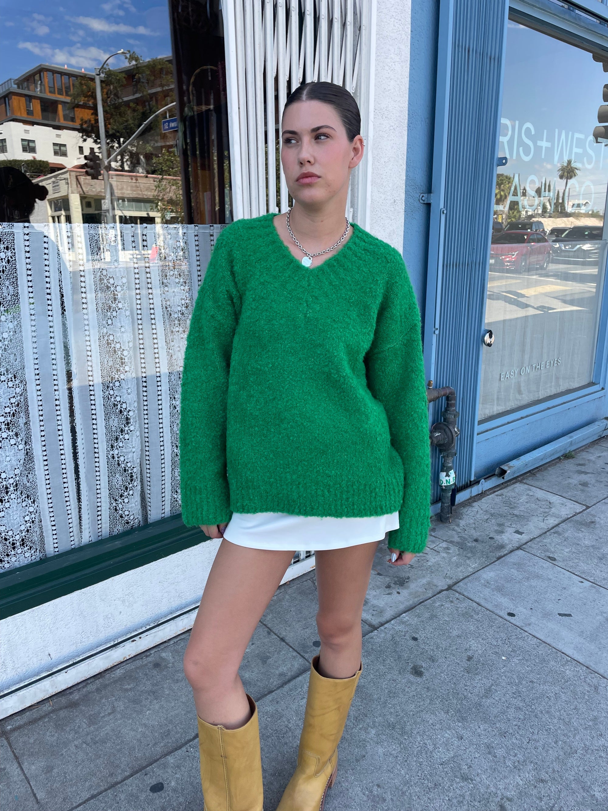 Lisa Says Gah - Marion V-Neck - Kelly Green -