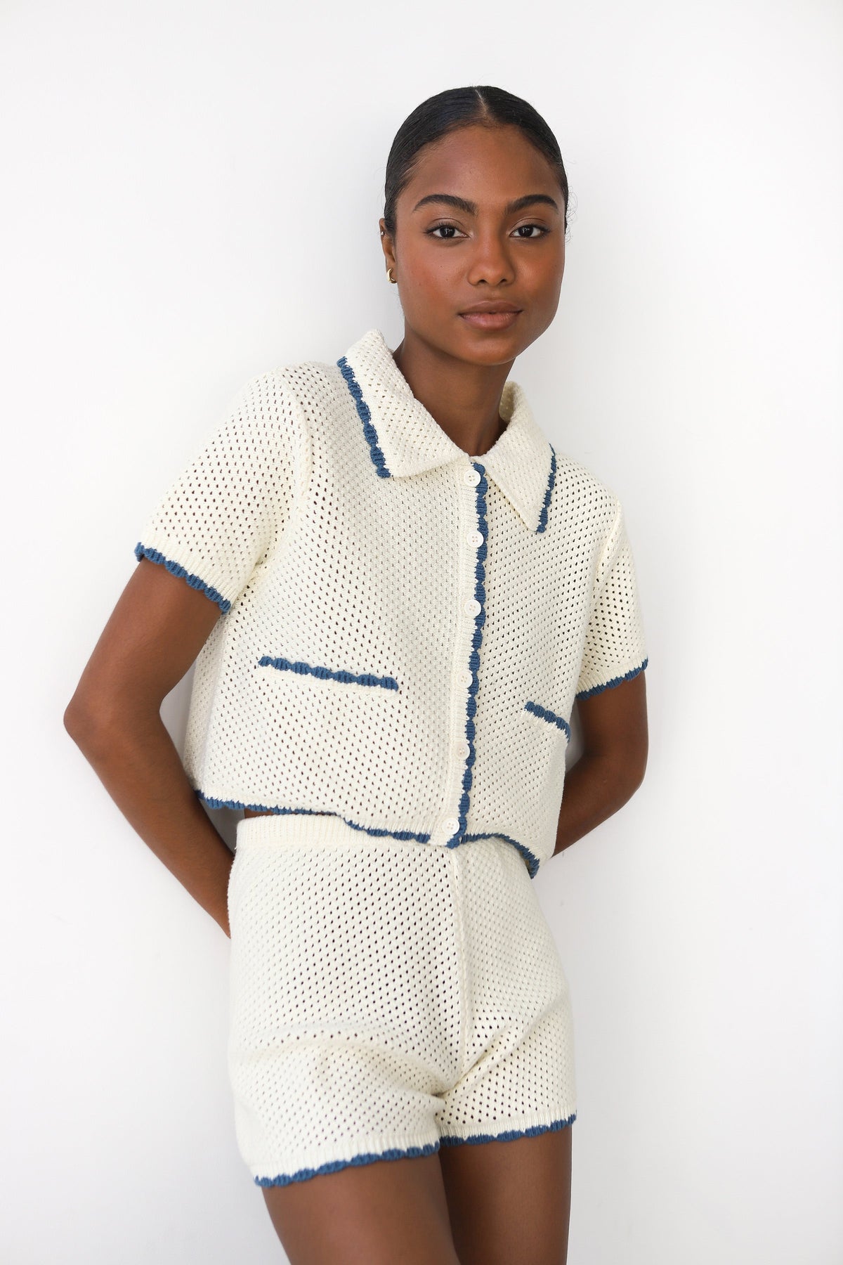 Inez Crochet Short