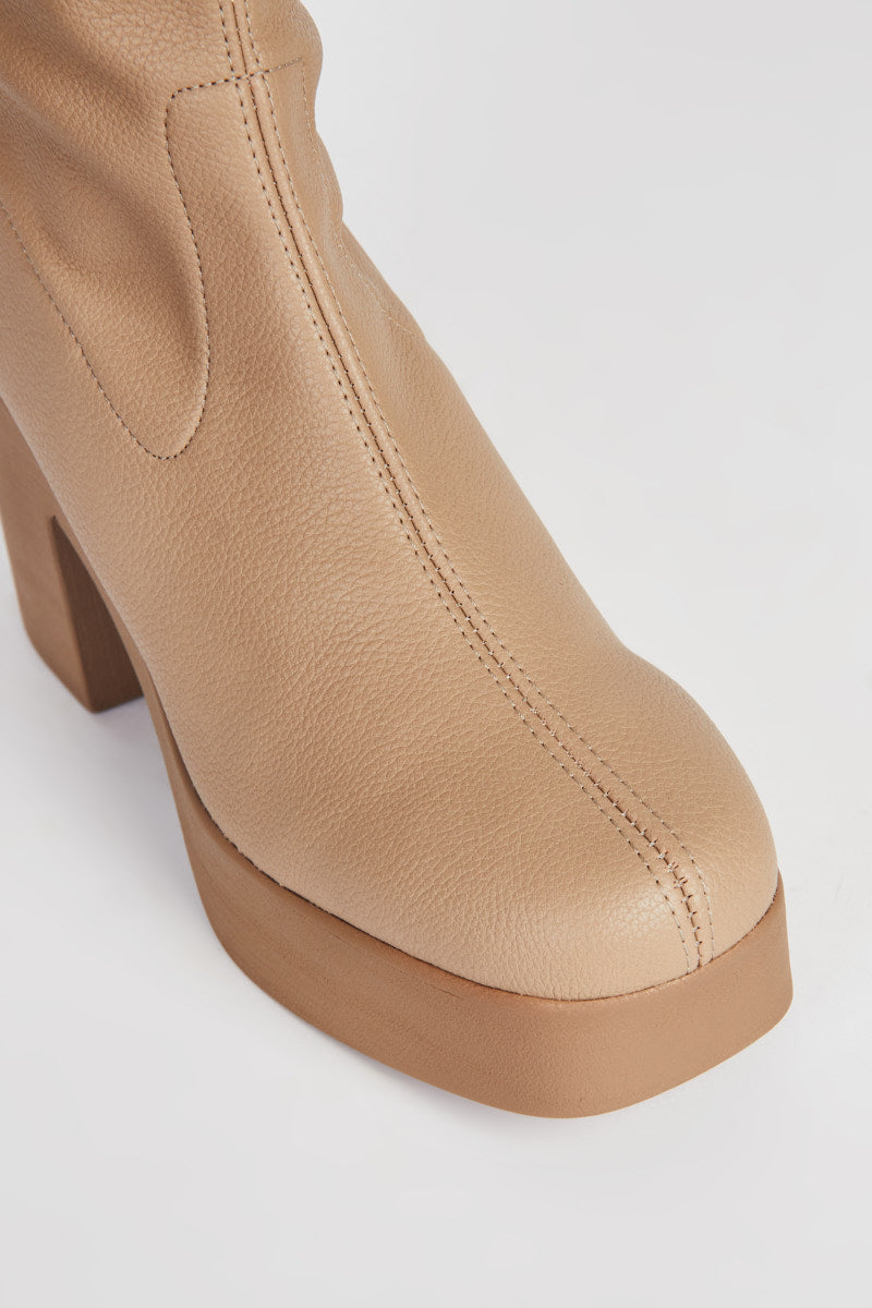 Intentionally Blank - Marlowe Vegan Platform Boot -