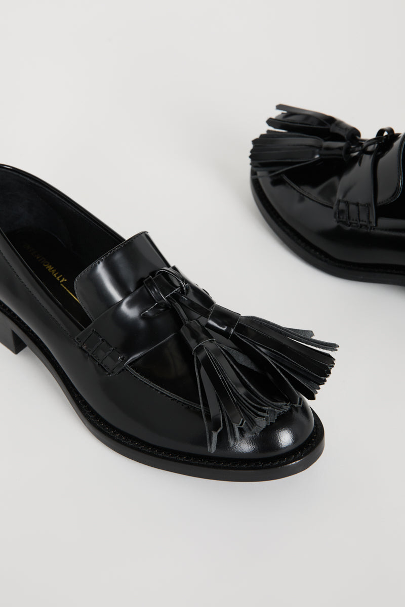 Intentionally Blank - Neighbor Loafer -