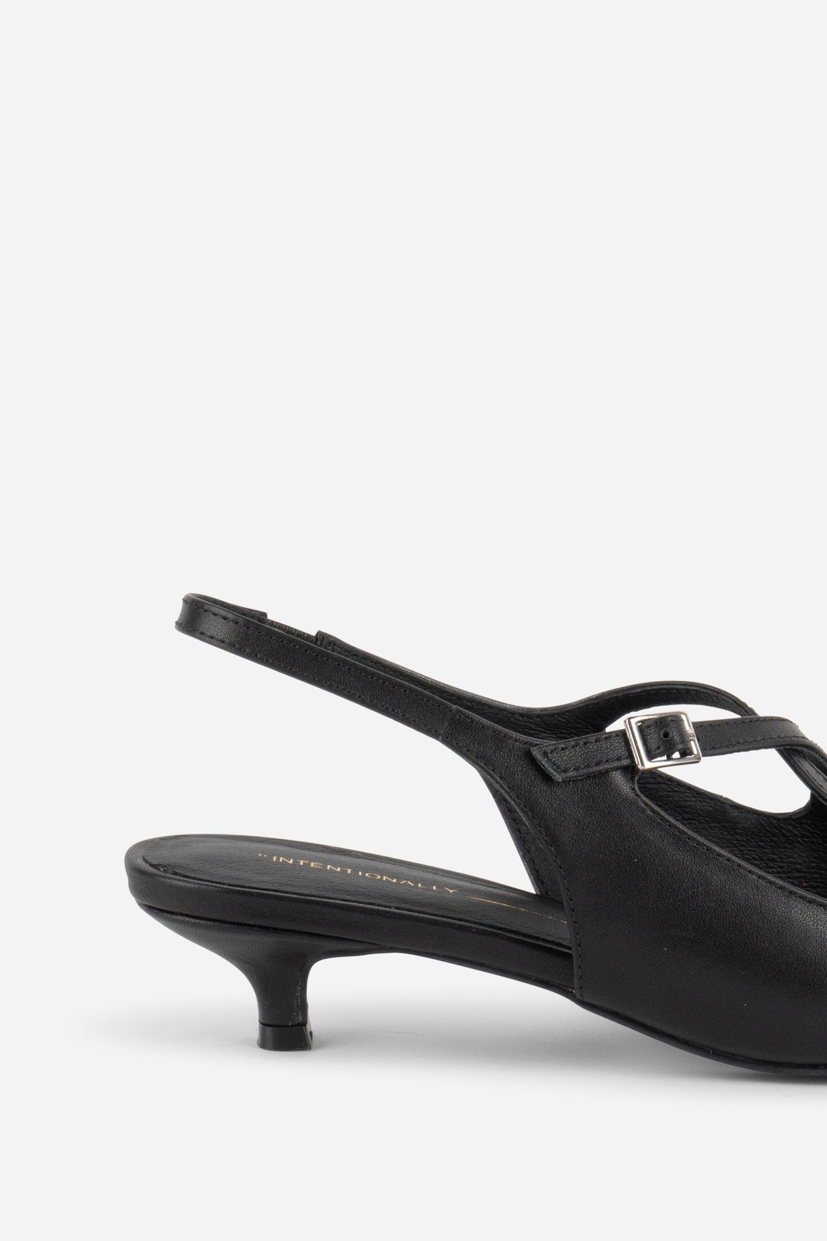 Intentionally Blank - Jax Slingback Kitten Heel -