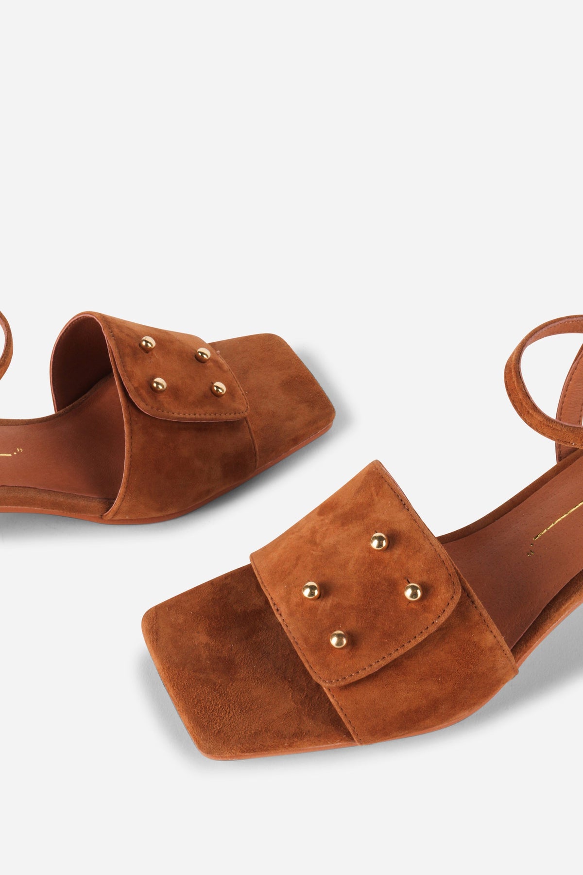 Intentionally Blank - Karizma Block Heel Sandal -