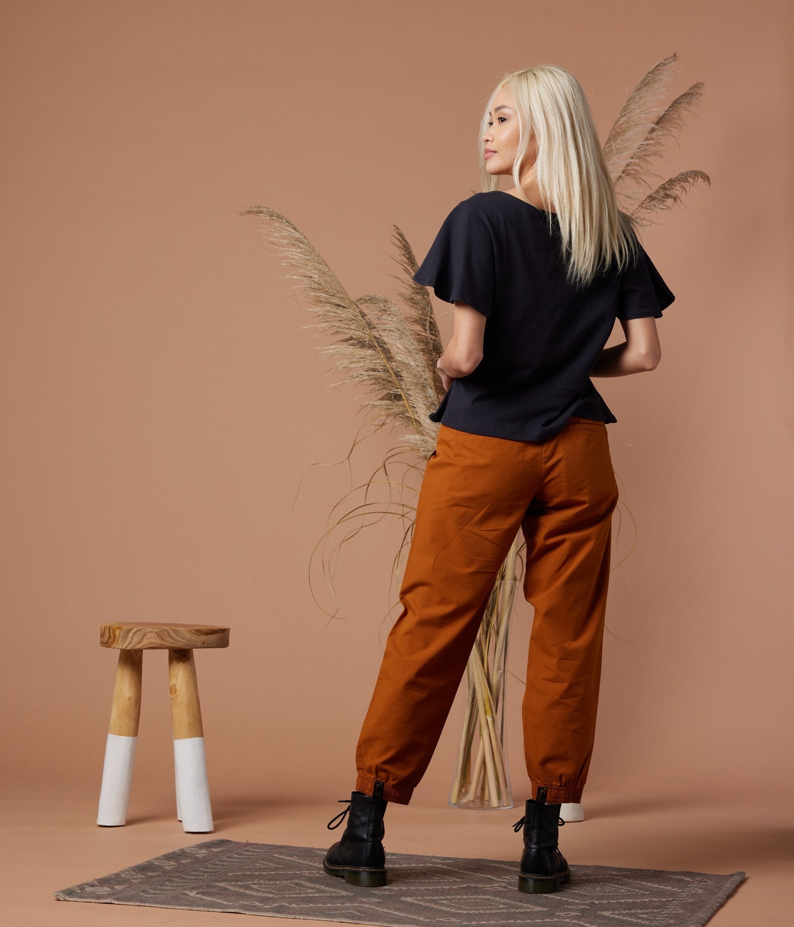 Known Supply - Lesley Pant - Camel -