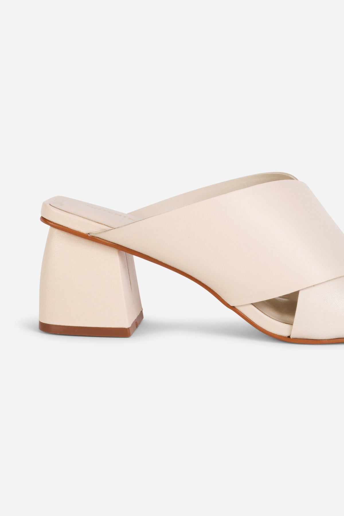 Intentionally Blank - Lefty Mule Heel -