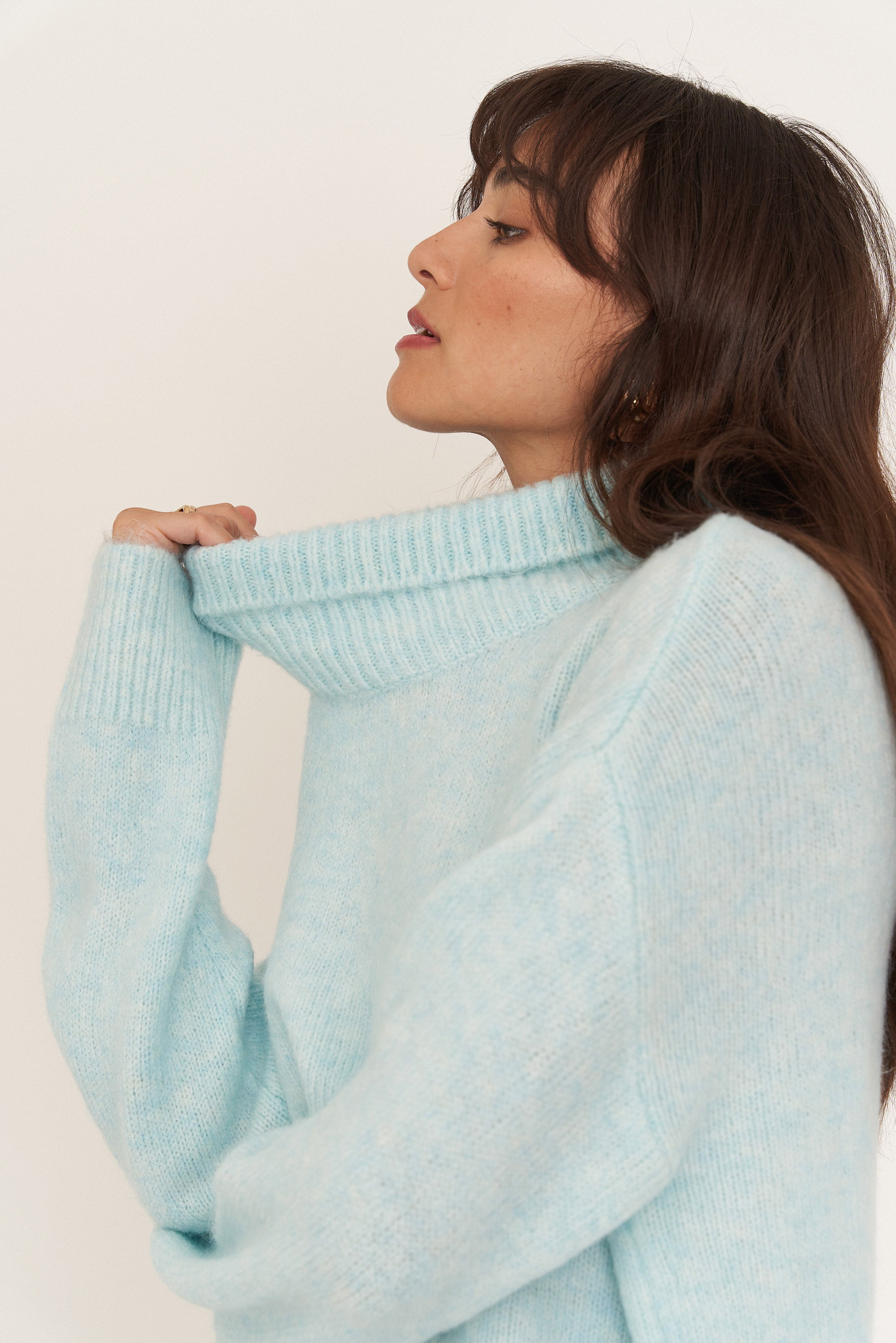 Lucy Turtleneck - Baby Blue