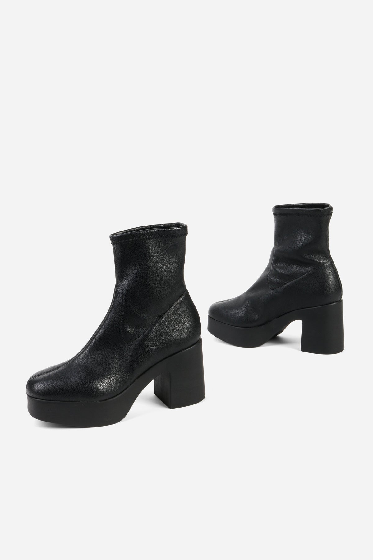 Intentionally Blank - Marlowe Vegan Platform Boot Black Sole -