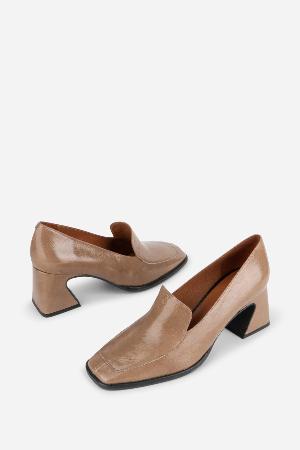 Intentionally Blank - Mosa Heeled Loafer -