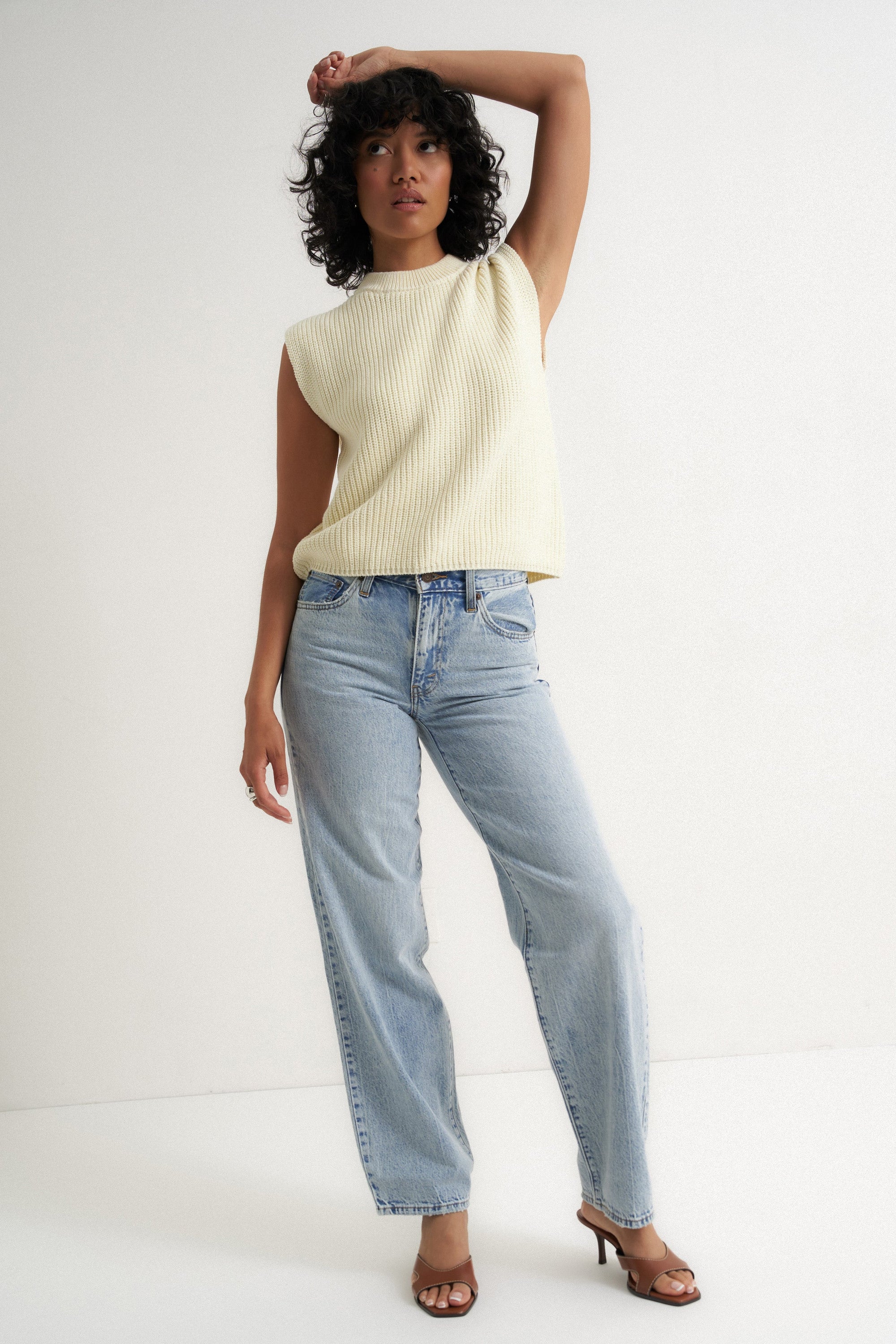 Callahan Knitwear - The Muscle Tee - Creme -