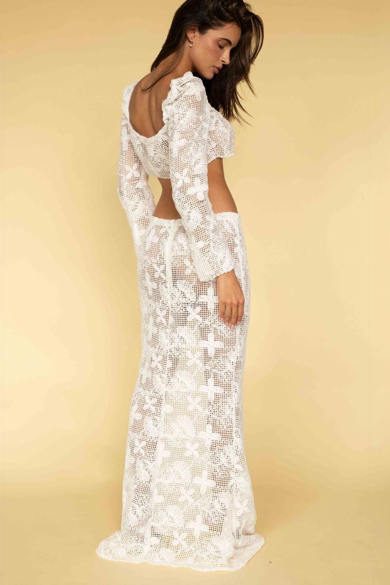 Montce - Margarita Floral Lace Long Sleeve Crop Top -