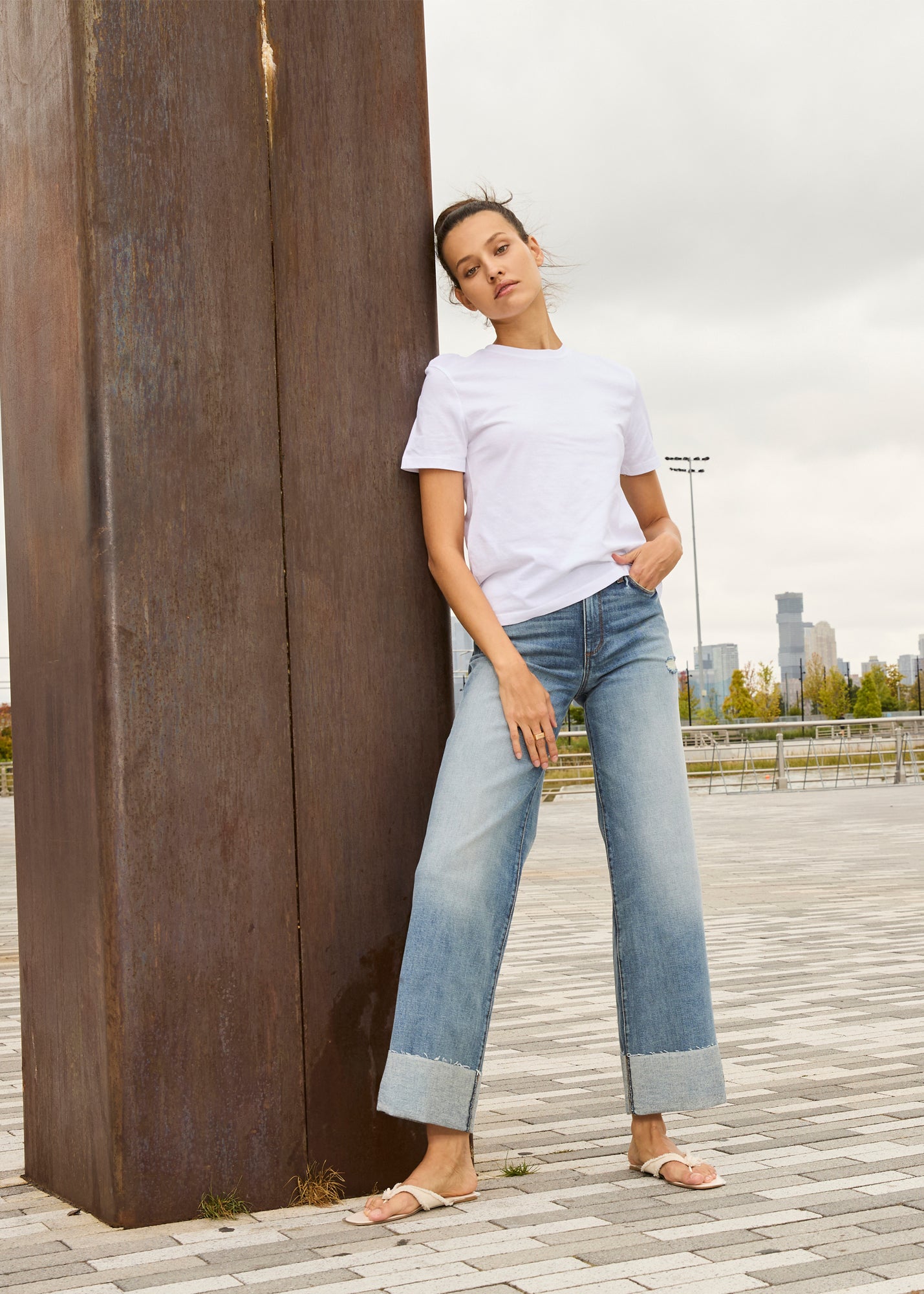 Edyson - Conrad High Rise Cuffed Wide Leg Jeans - Medium Hobart -