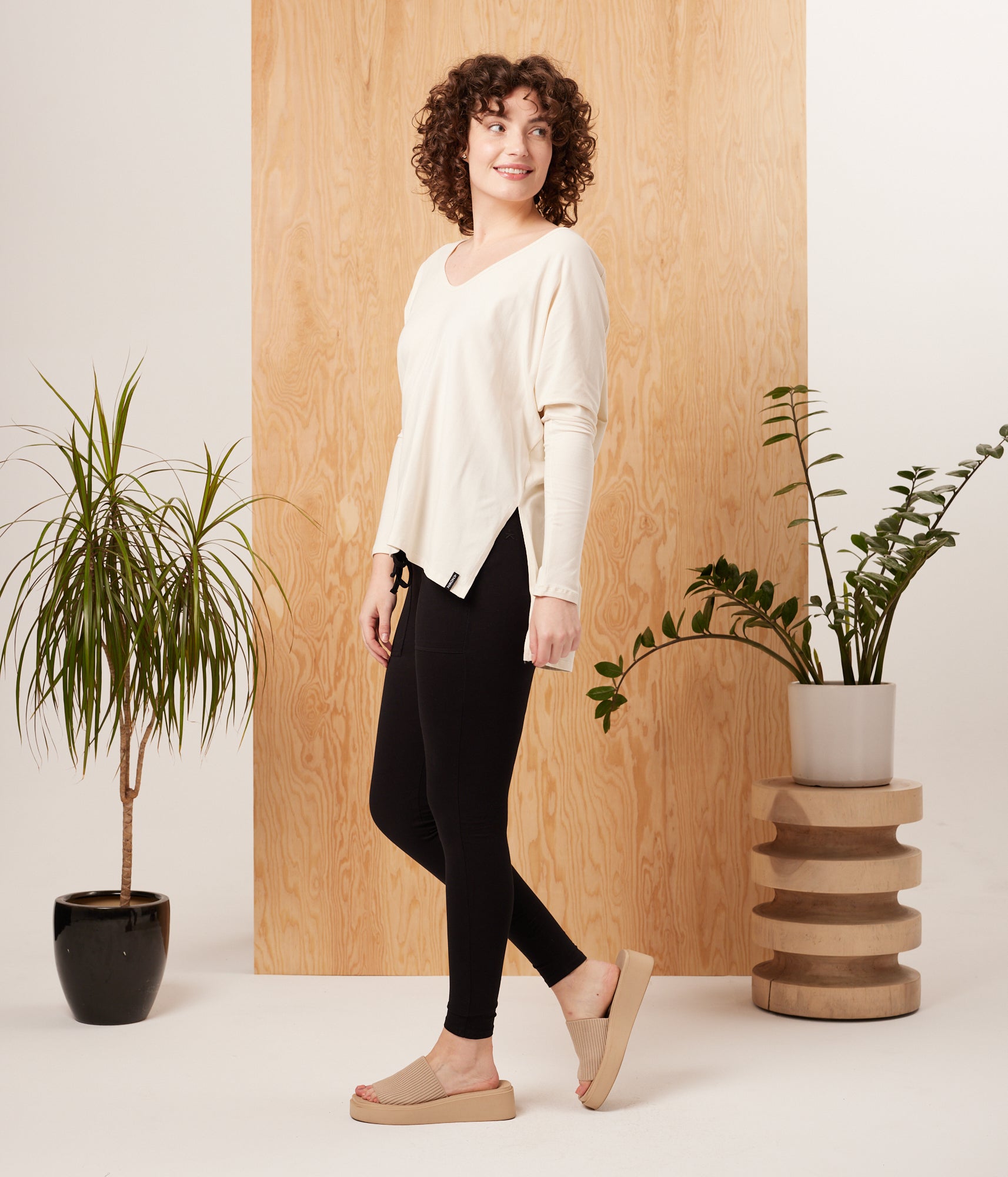 Known Supply - Olympia Leggings - Black -