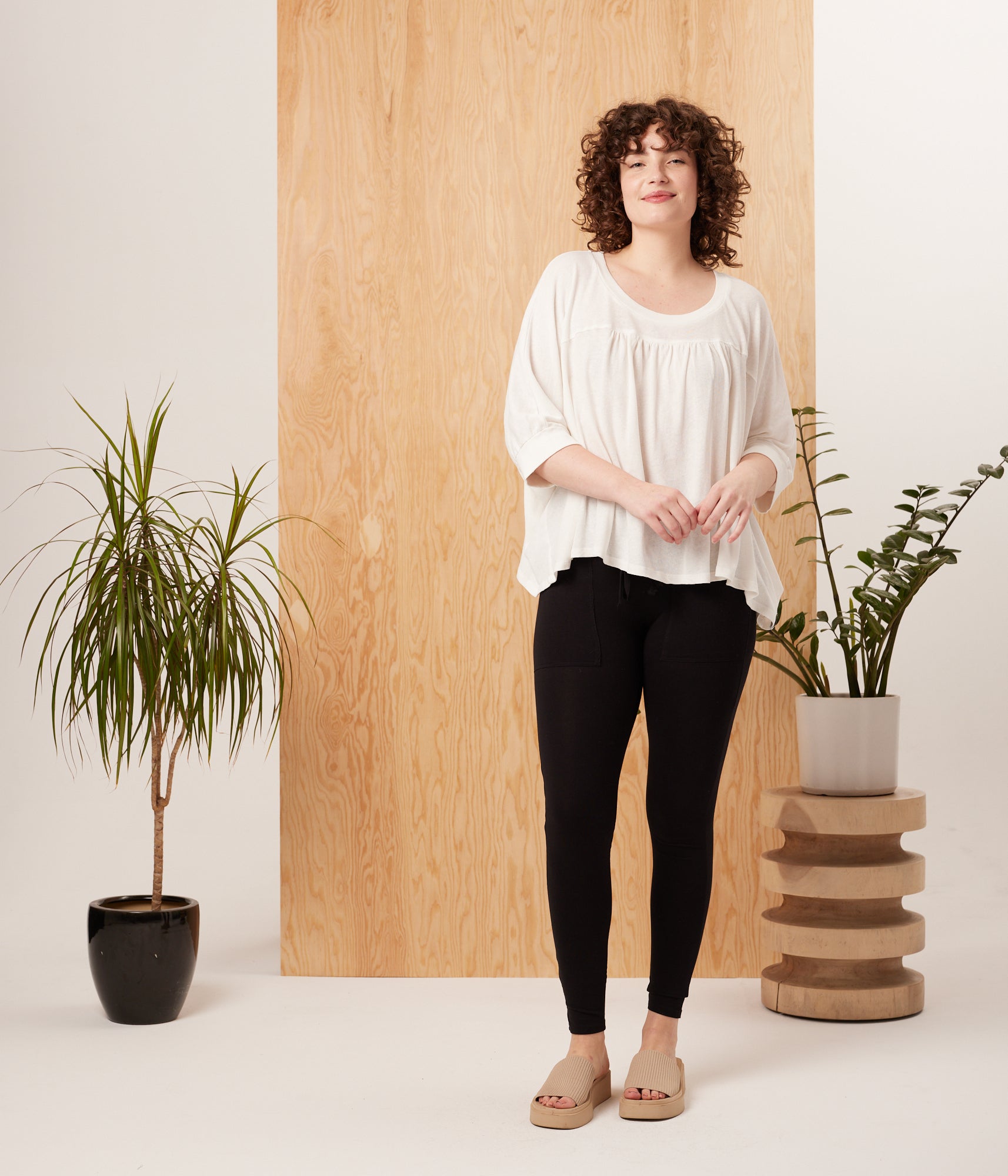Known Supply - Olympia Leggings - Black -