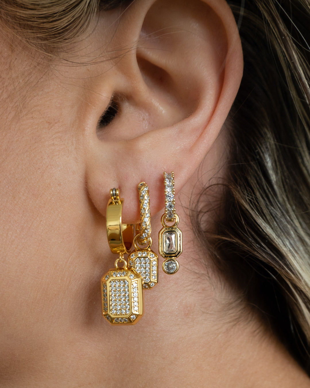 Luv Aj - Faceted Diamond Statement Hoops - Gold -