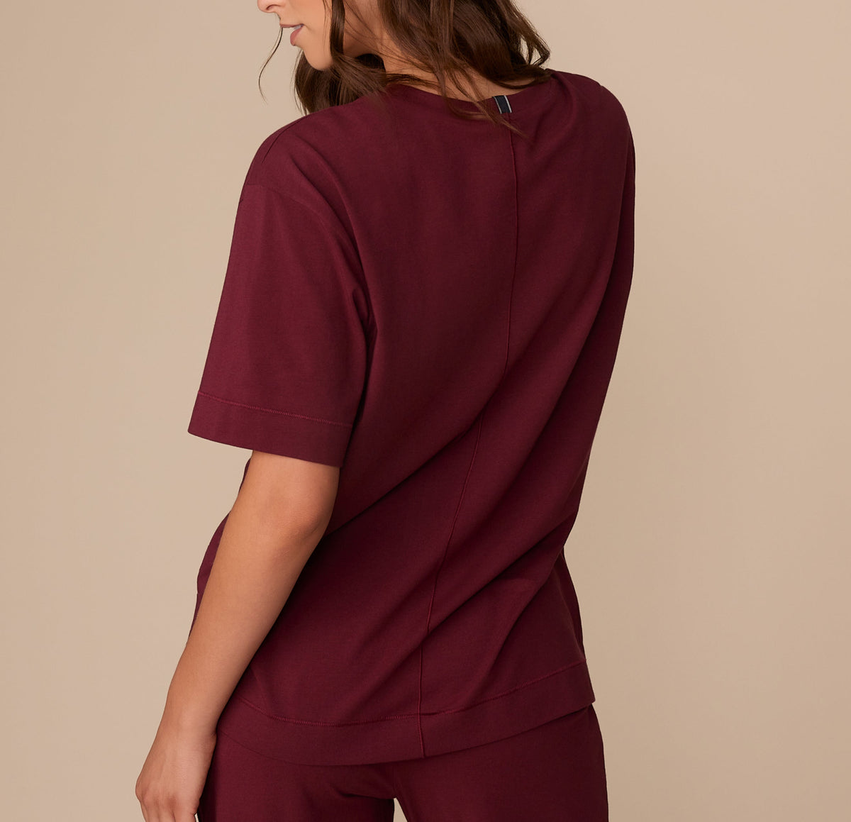 Harper Wilde - Perfect Pima Tee (Piping) - Bordeaux -