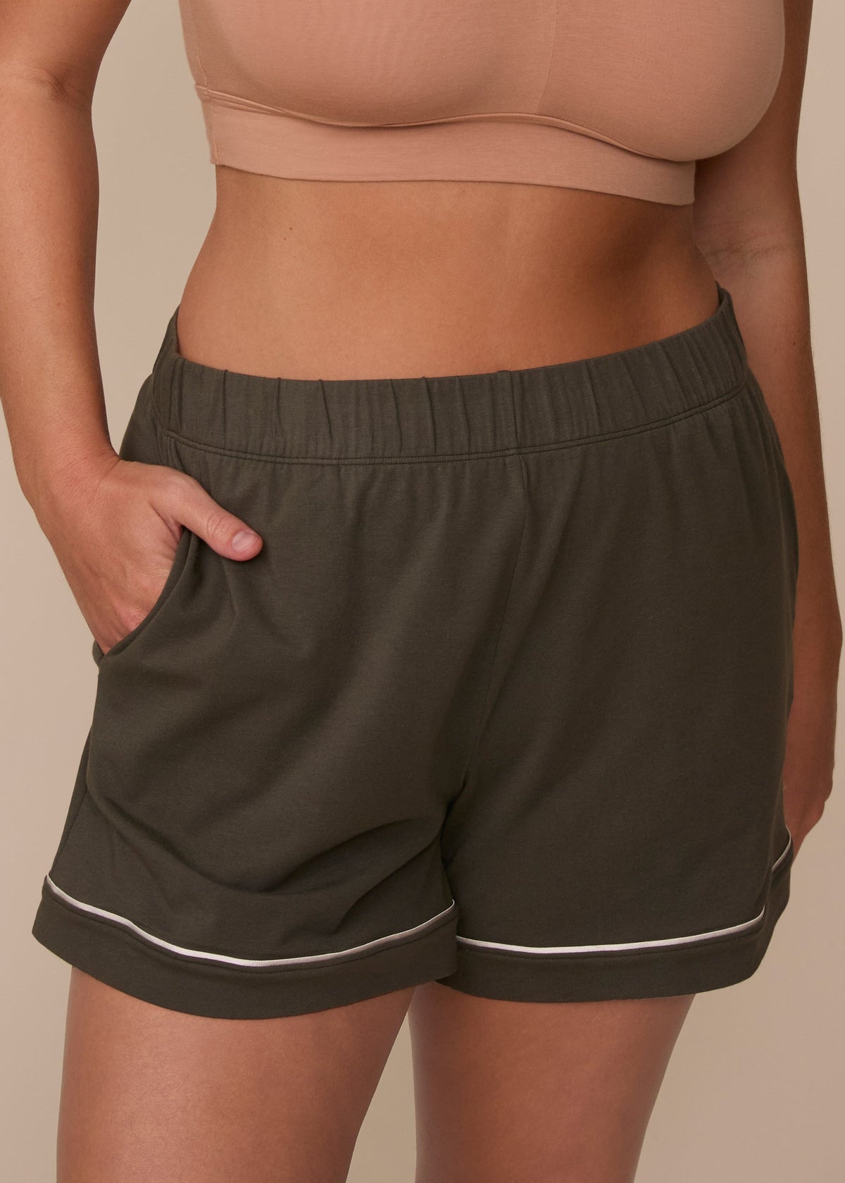 Perfect Pima Short (Piping) - Olive