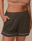 Perfect Pima Short (Piping) - Olive