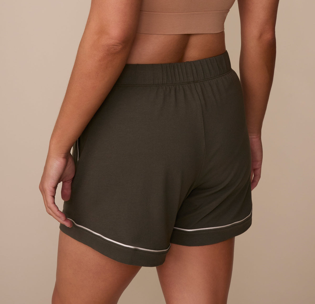 Perfect Pima Short (Piping) - Olive