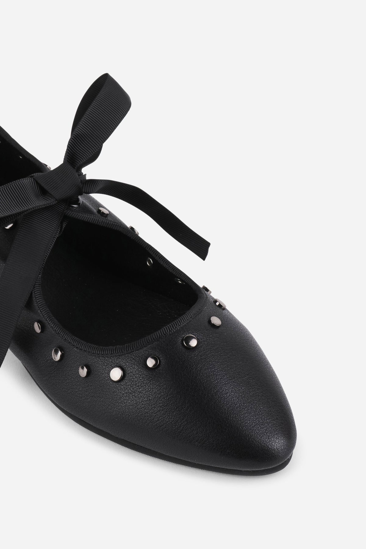 Intentionally Blank - Peak Leather Ballet Flat -