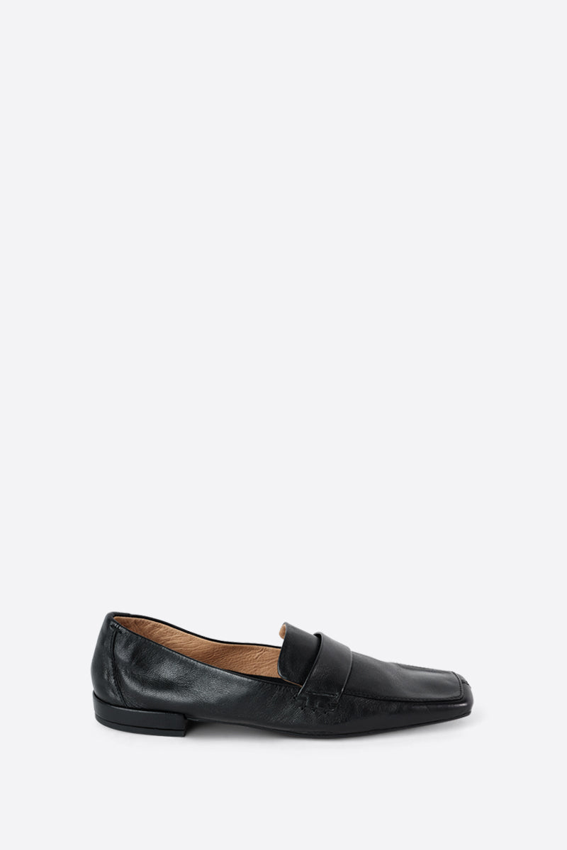 Intentionally Blank - Pinky Loafer -